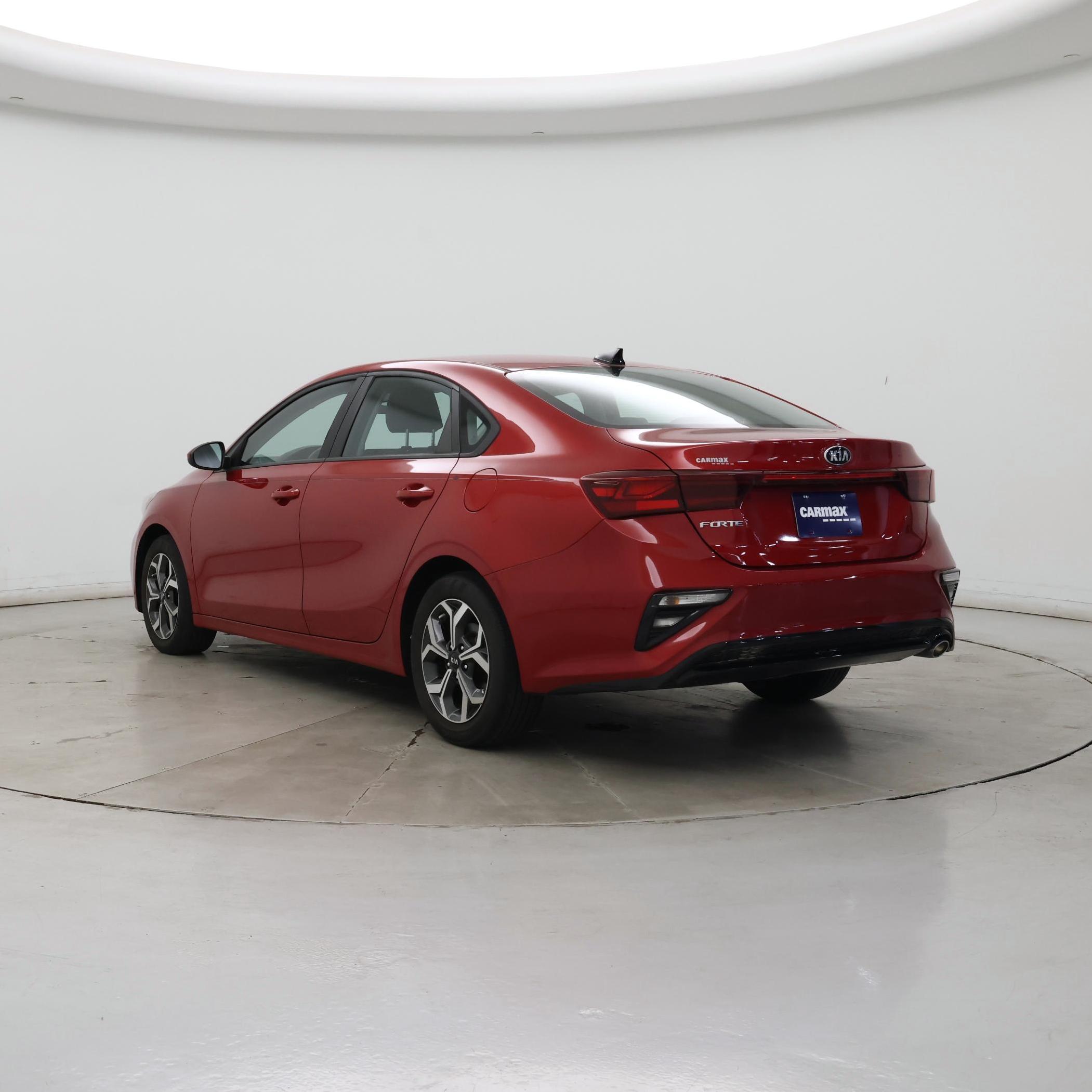Thumbnail: 2021 Kia Forte - 2