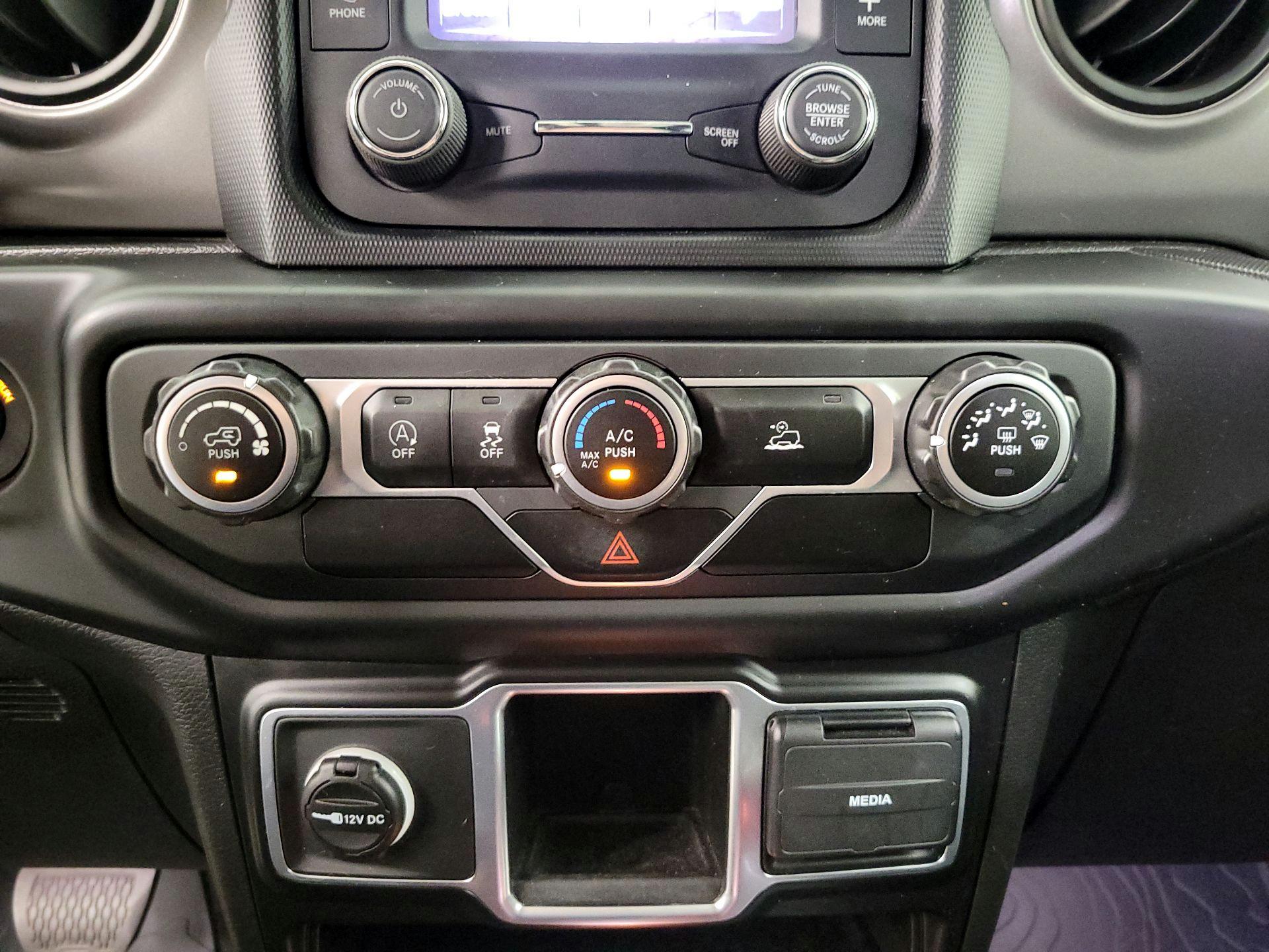 Thumbnail: 2021 Jeep Wrangler - 16