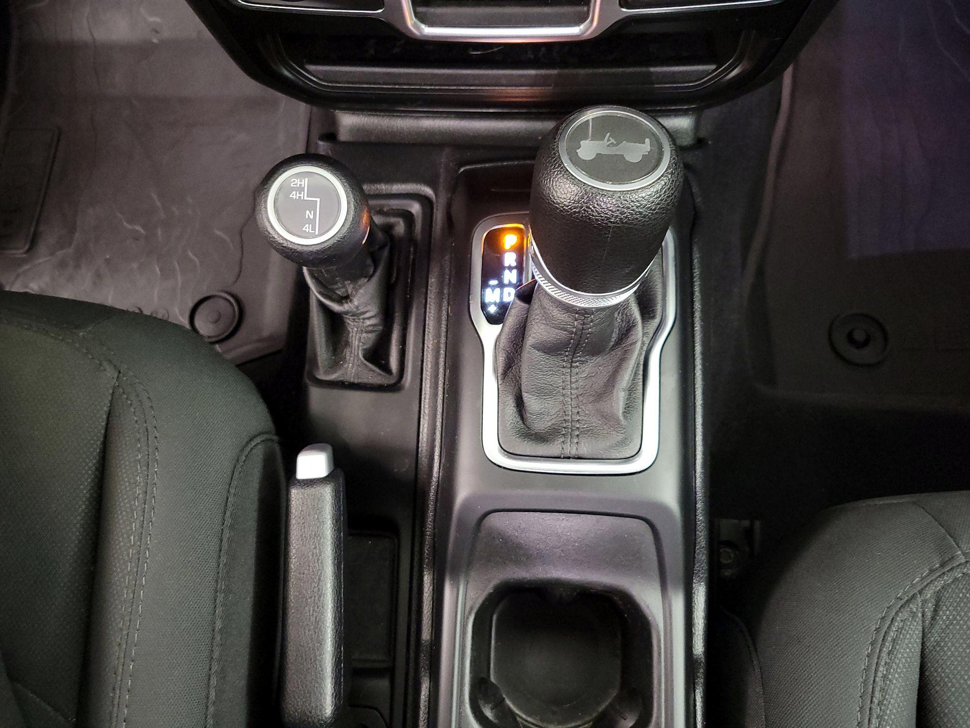 Thumbnail: 2021 Jeep Wrangler - 17