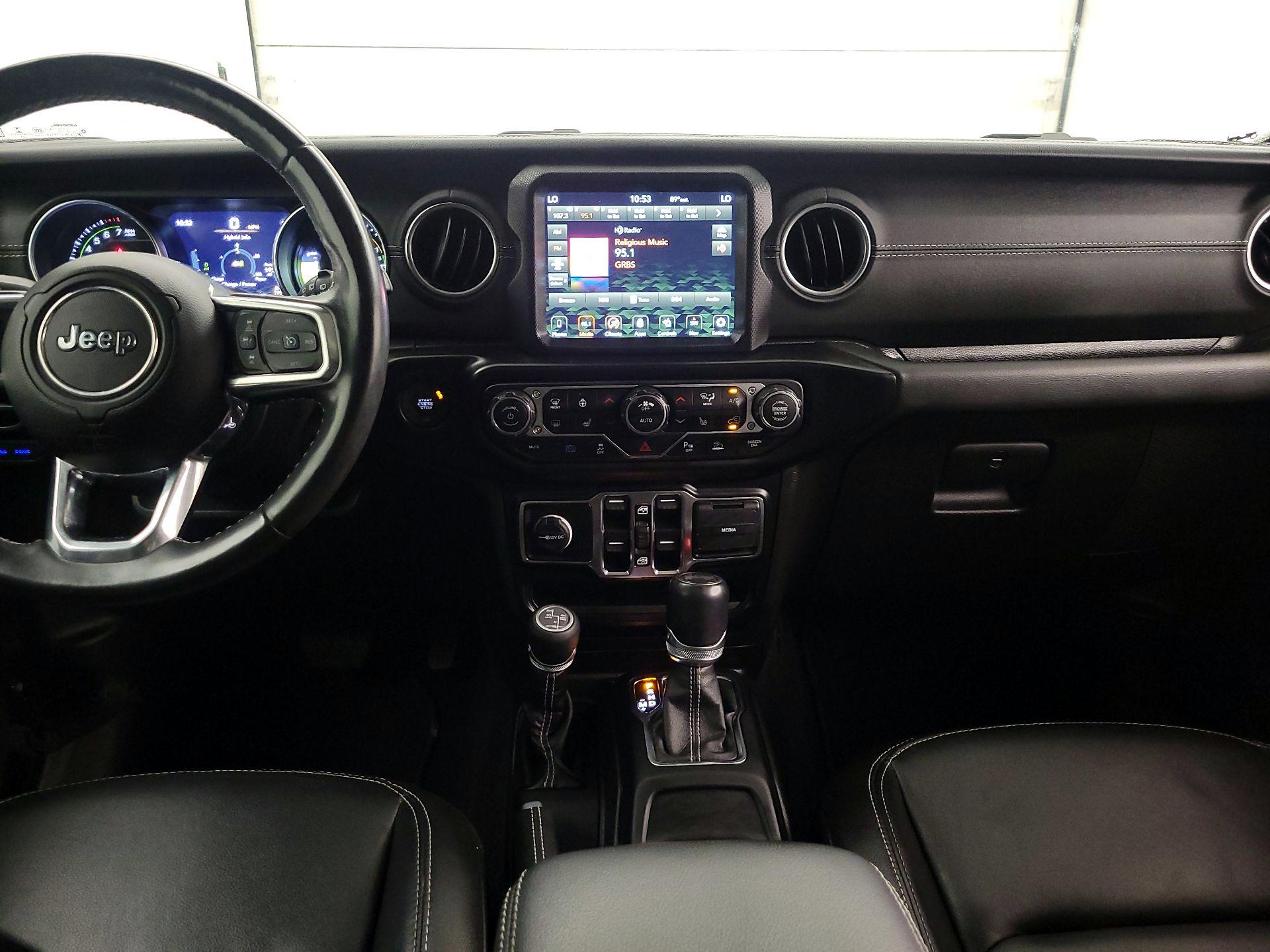 Thumbnail: 2022 Jeep Wrangler - 9