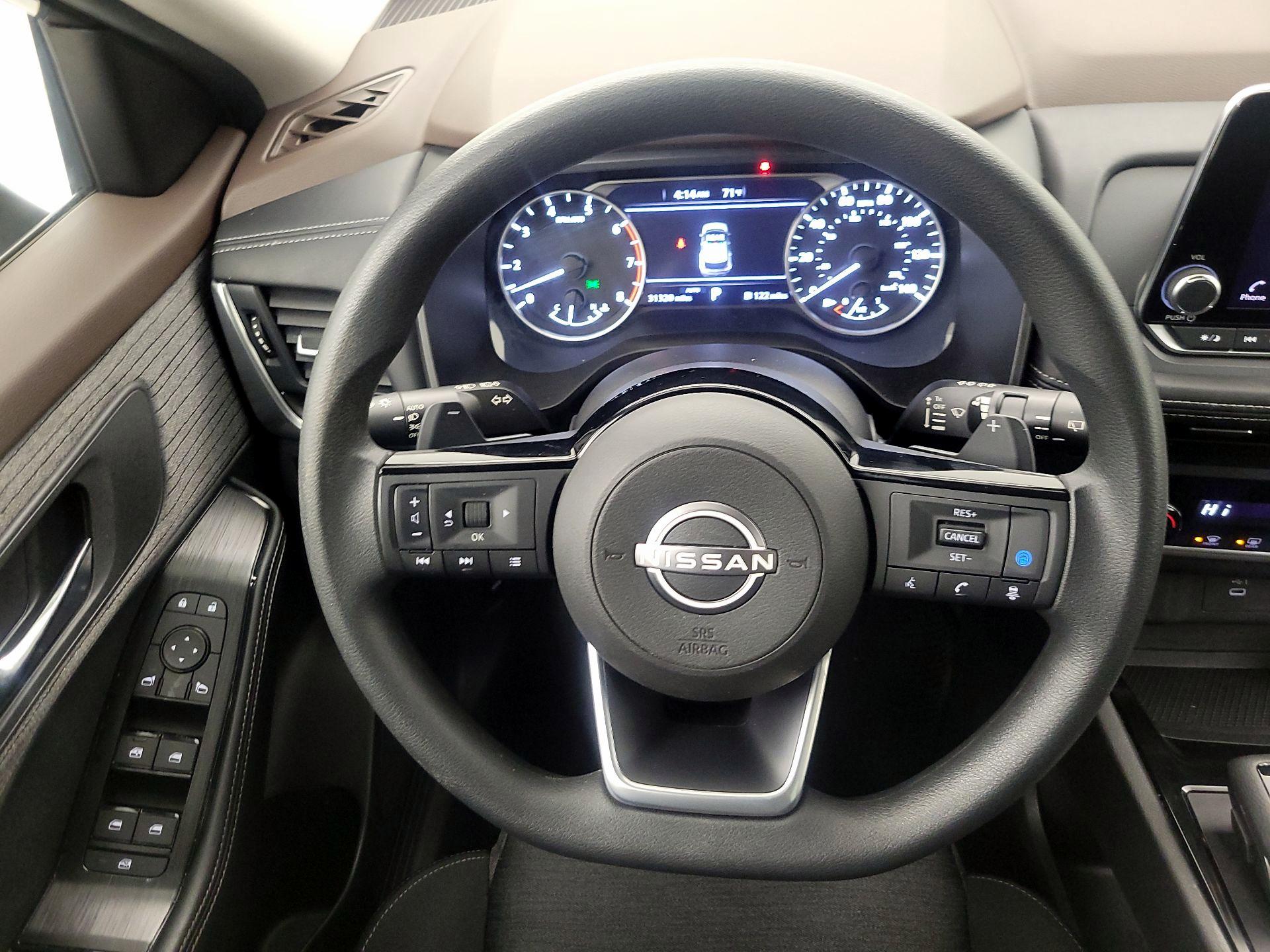 Thumbnail: 2023 Nissan Rogue - 10