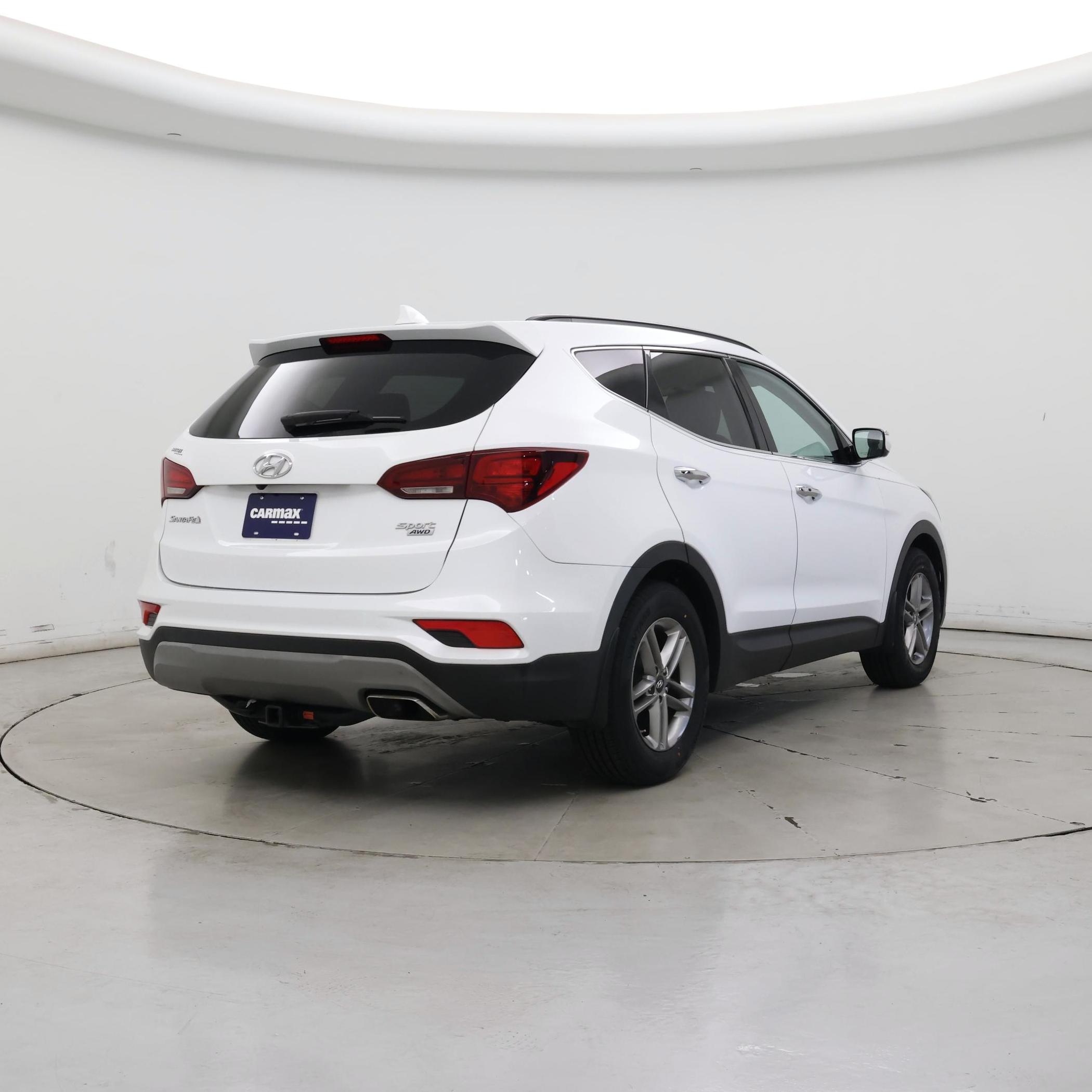Thumbnail: 2018 Hyundai Santa Fe - 8