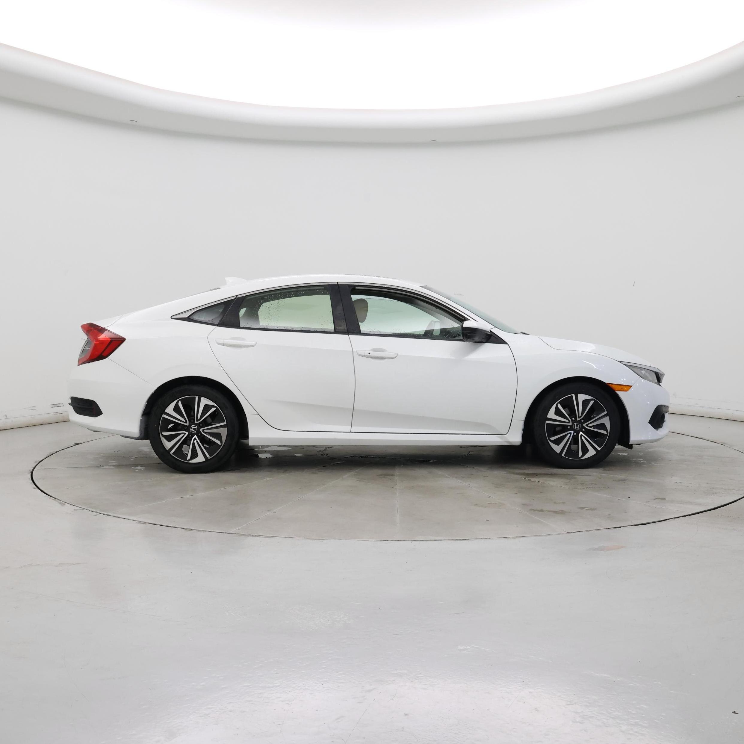 Thumbnail: 2018 Honda Civic - 7