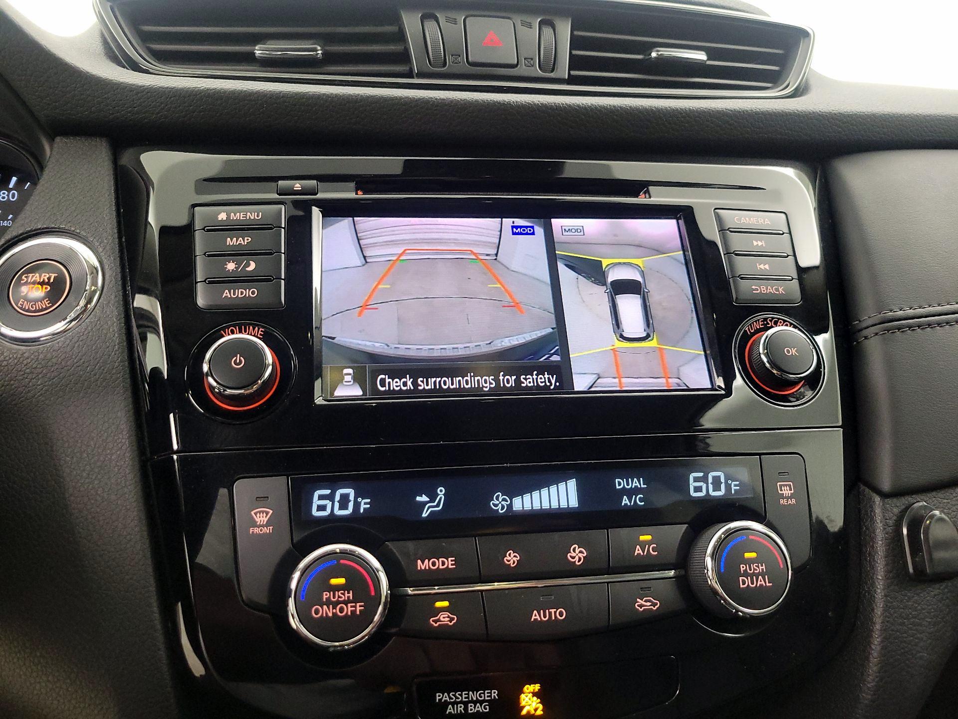 Thumbnail: 2019 Nissan Rogue - 14