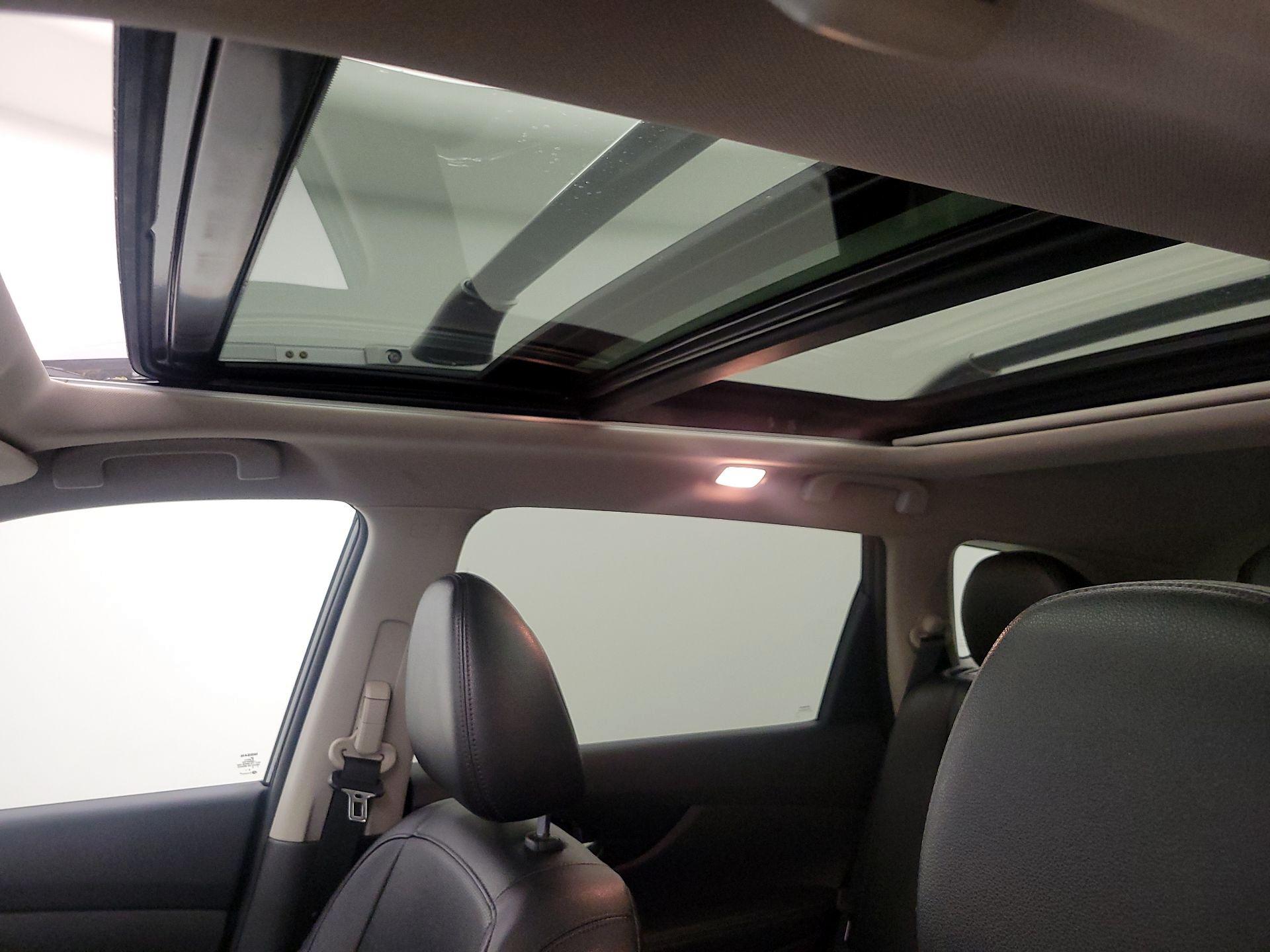Thumbnail: 2019 Nissan Rogue - 19