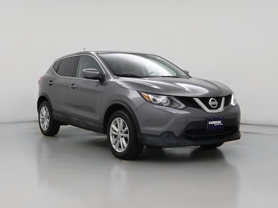 Gray 2017 Nissan Rogue Sport S