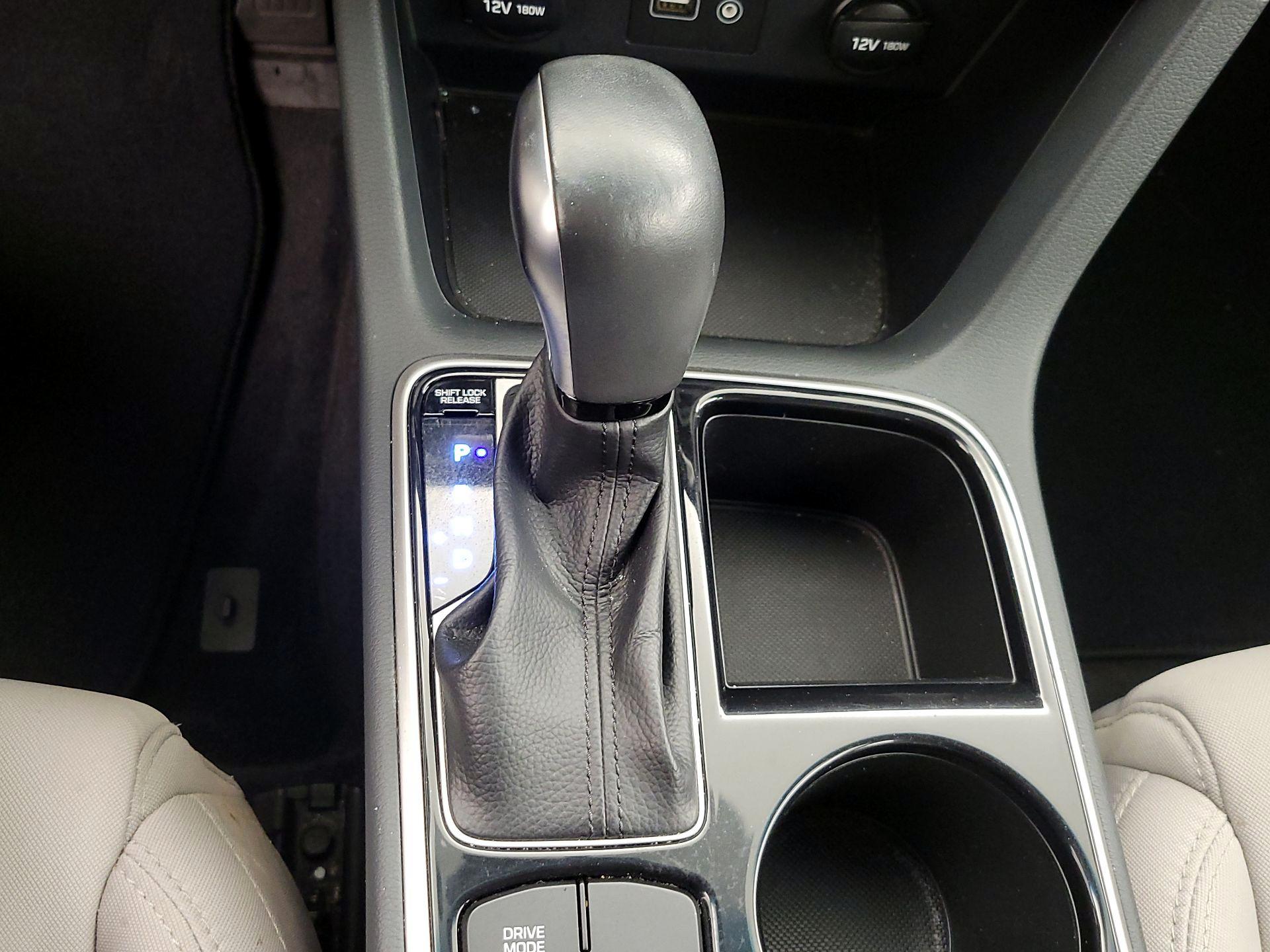 Thumbnail: 2018 Hyundai Sonata - 17