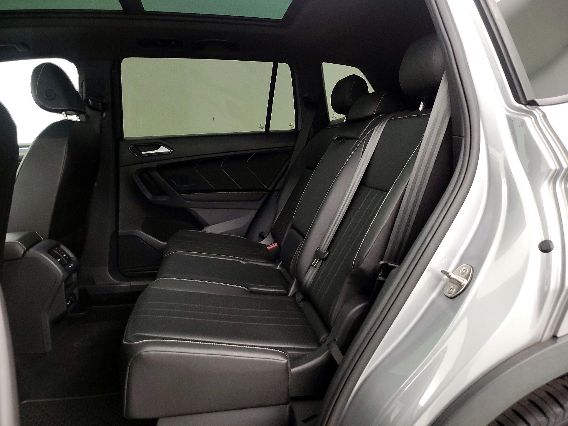 Thumbnail: 2022 Volkswagen Tiguan - 20