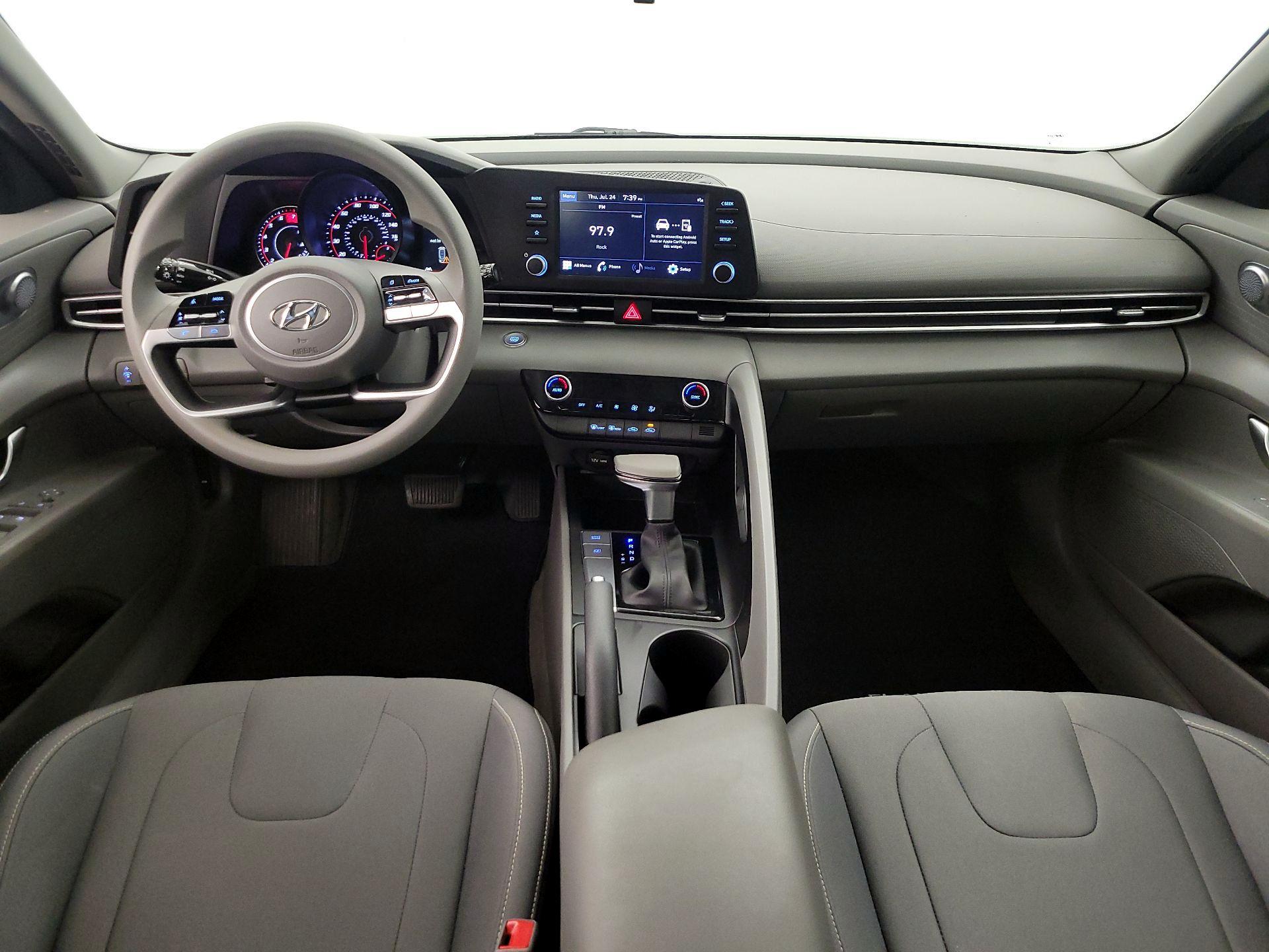Thumbnail: 2023 Hyundai Elantra - 9