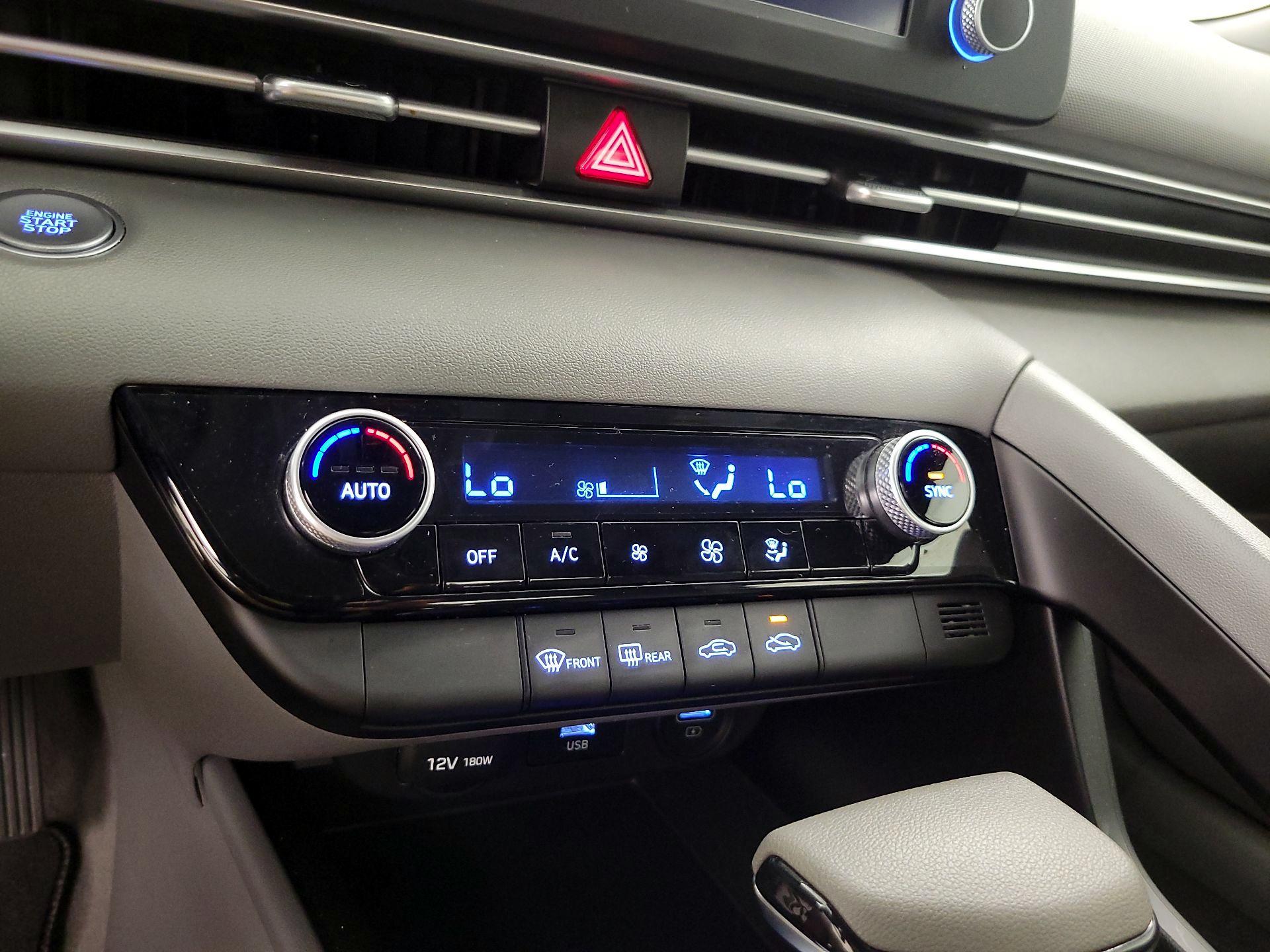 Thumbnail: 2023 Hyundai Elantra - 16