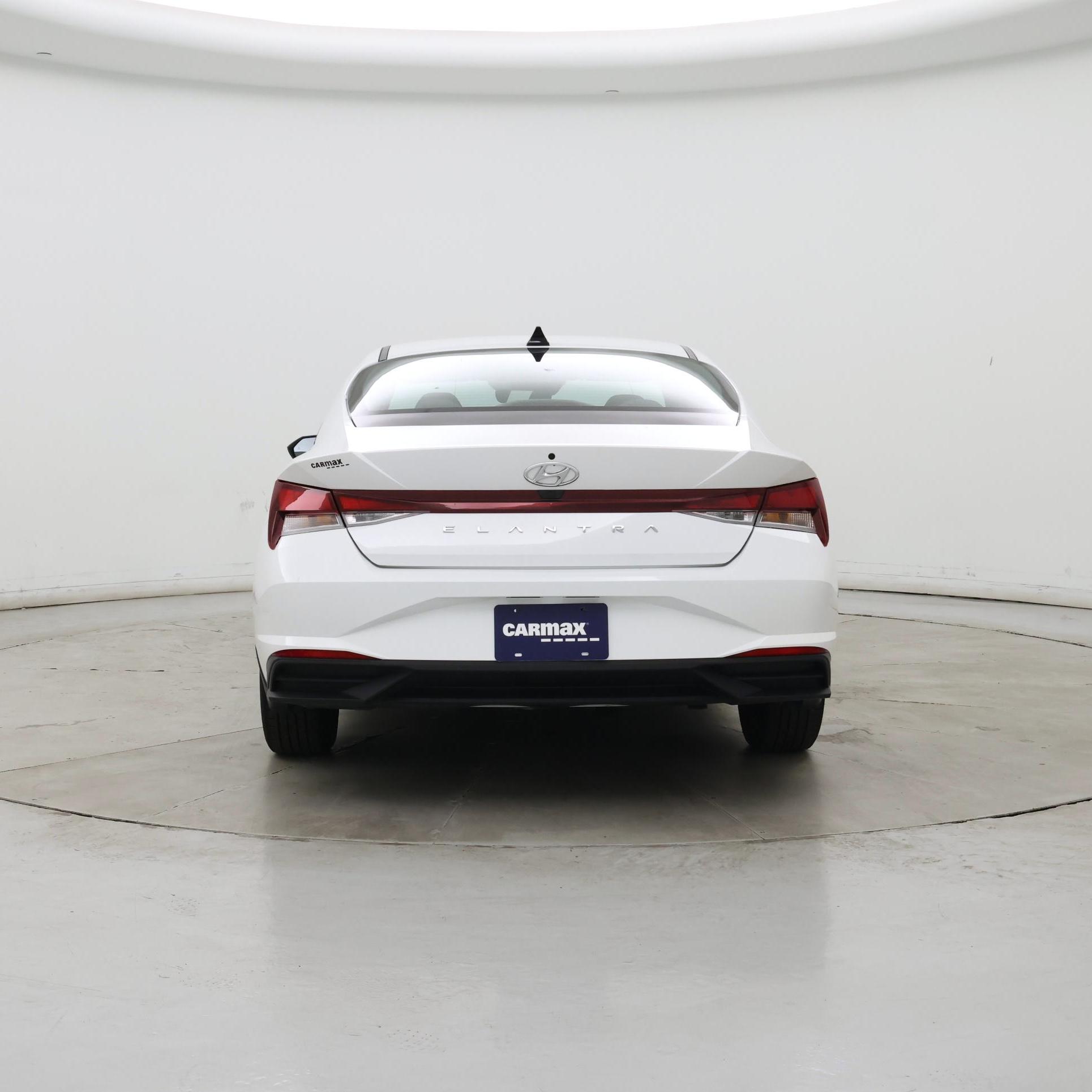 Thumbnail: 2023 Hyundai Elantra - 6