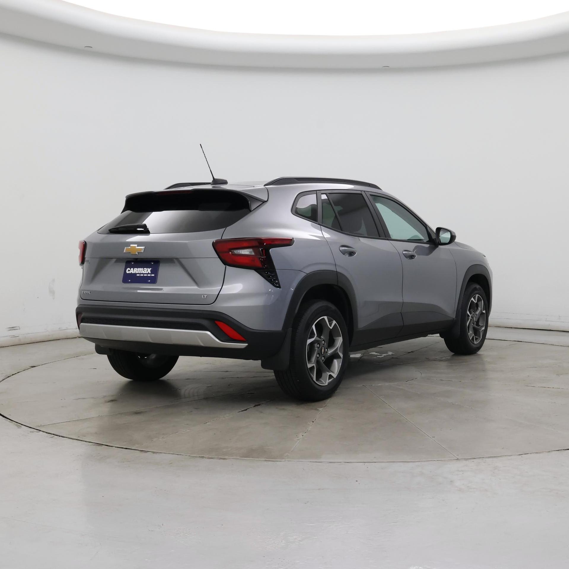 Thumbnail: 2024 Chevrolet Trax - 8