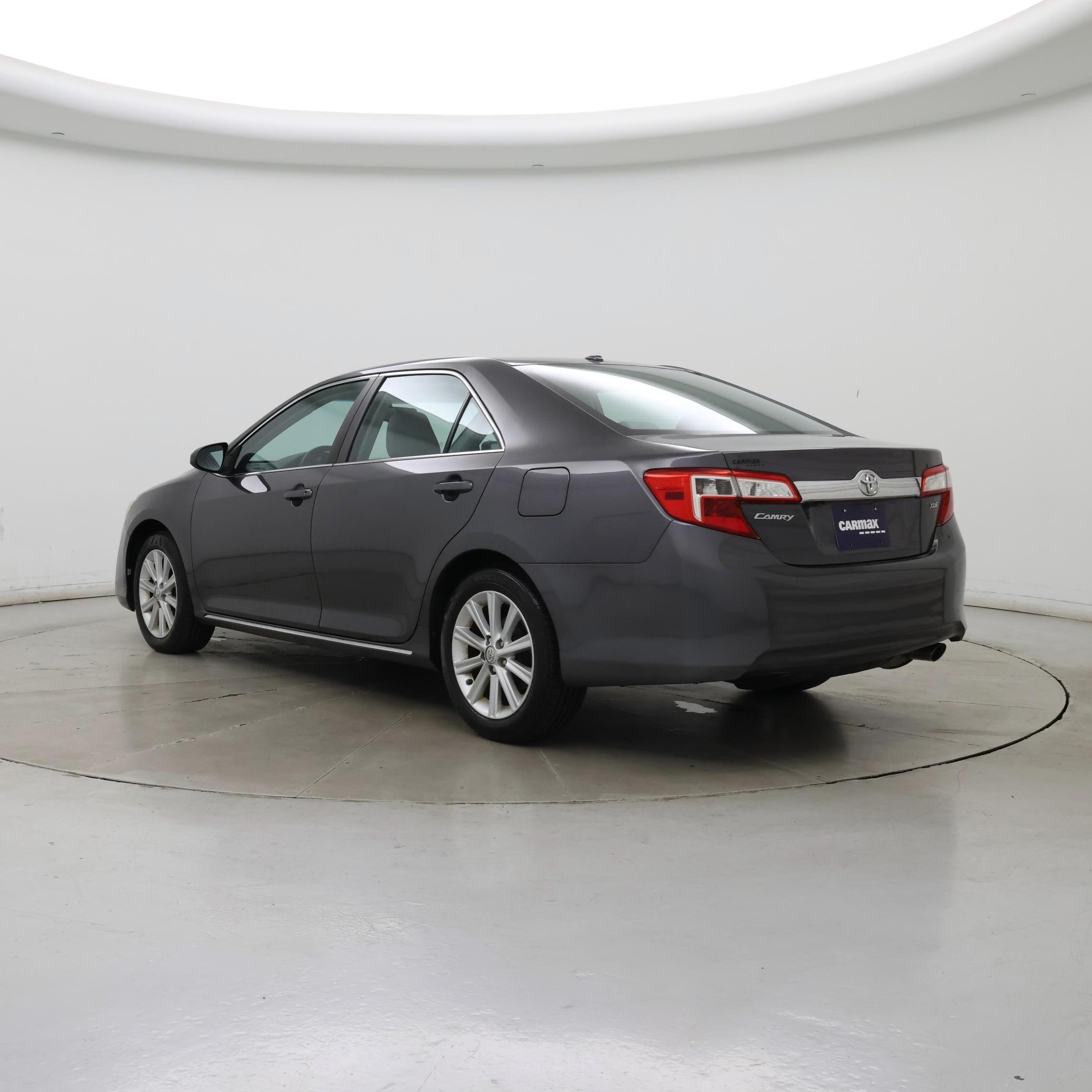 Thumbnail: 2013 Toyota Camry - 2