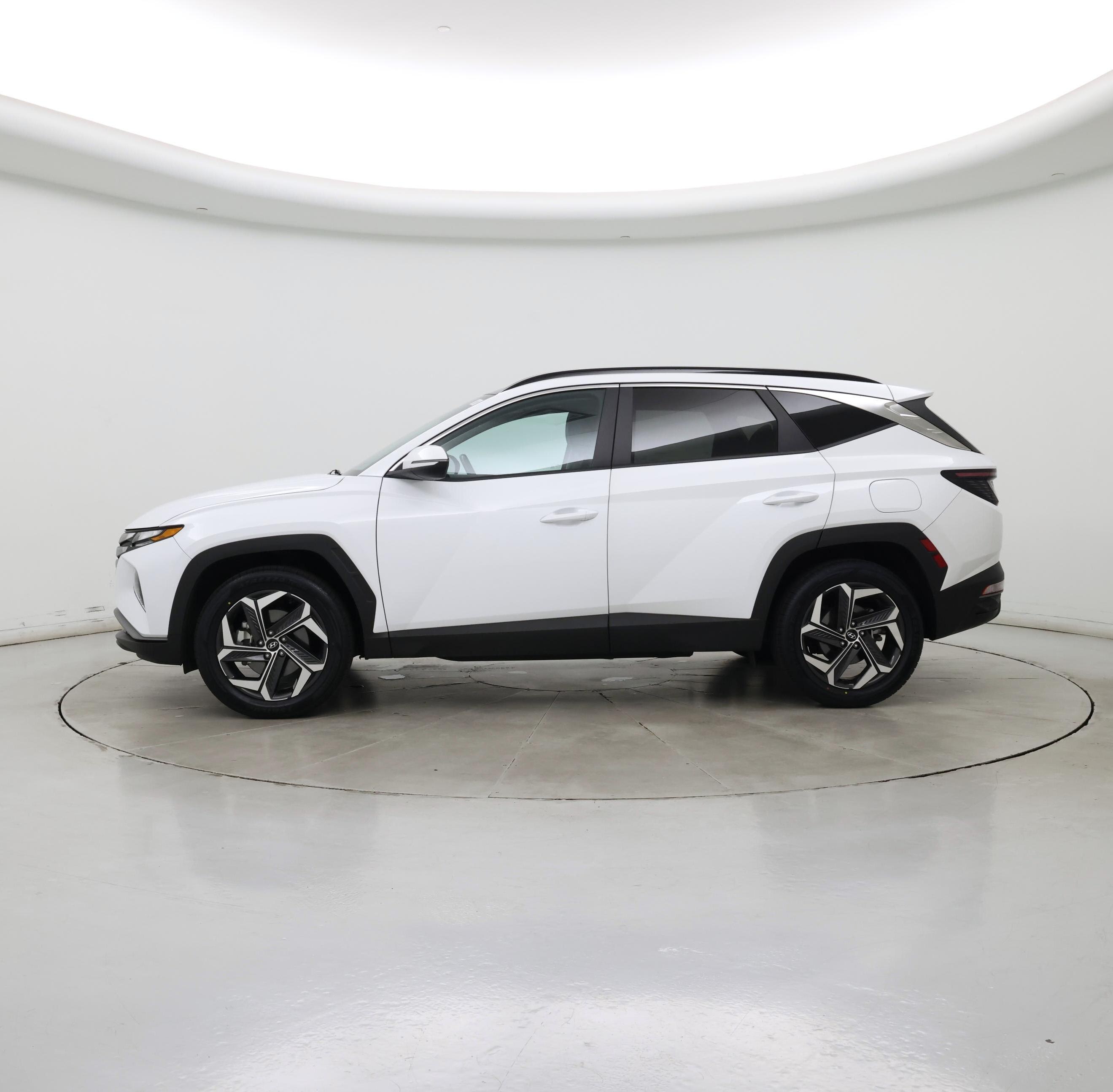 Thumbnail: 2023 Hyundai Tucson - 3