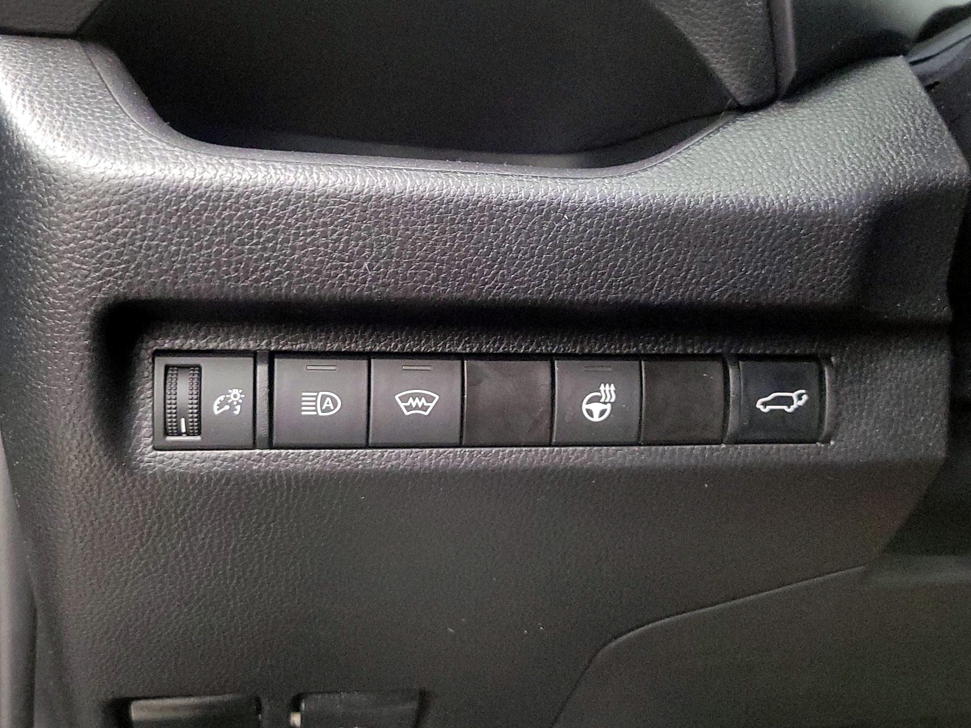 Thumbnail: 2023 Toyota RAV4 - 13