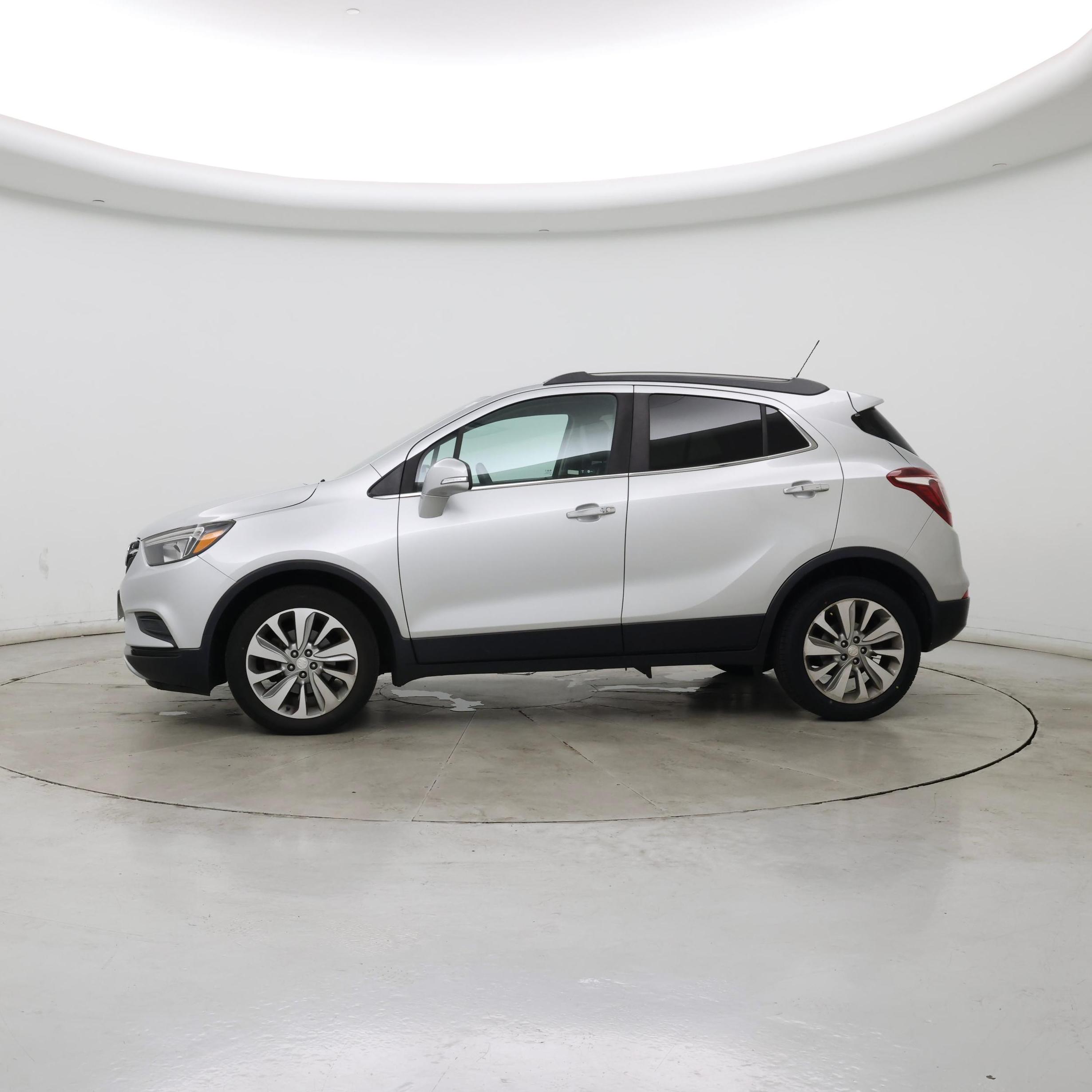 Thumbnail: 2017 Buick Encore - 3