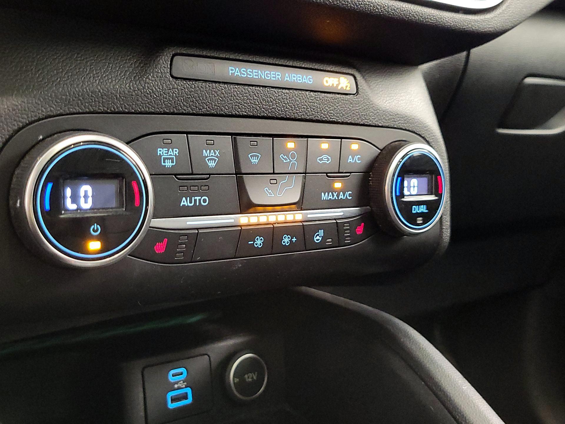 Thumbnail: 2020 Ford Escape - 17