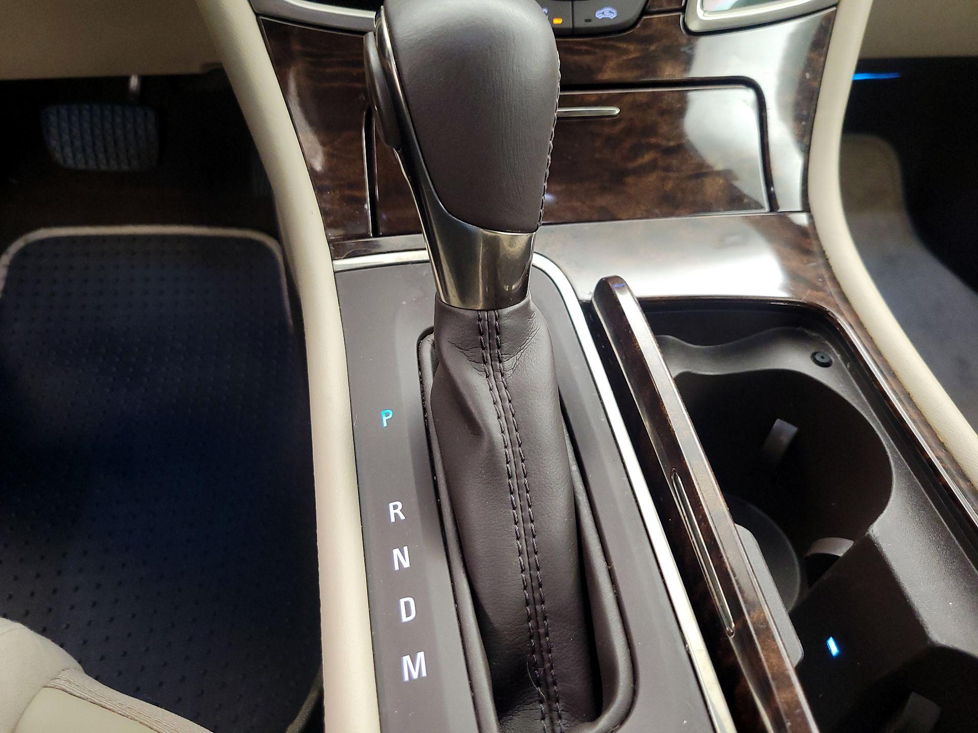 Thumbnail: 2015 Buick LaCrosse - 17