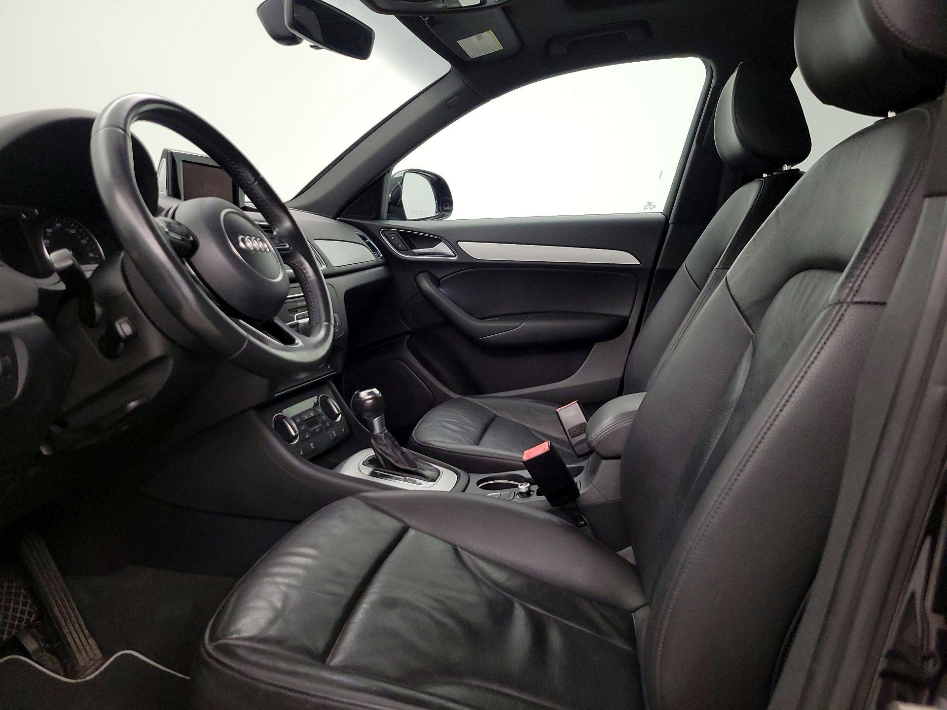 Thumbnail: 2018 Audi Q3 - 11