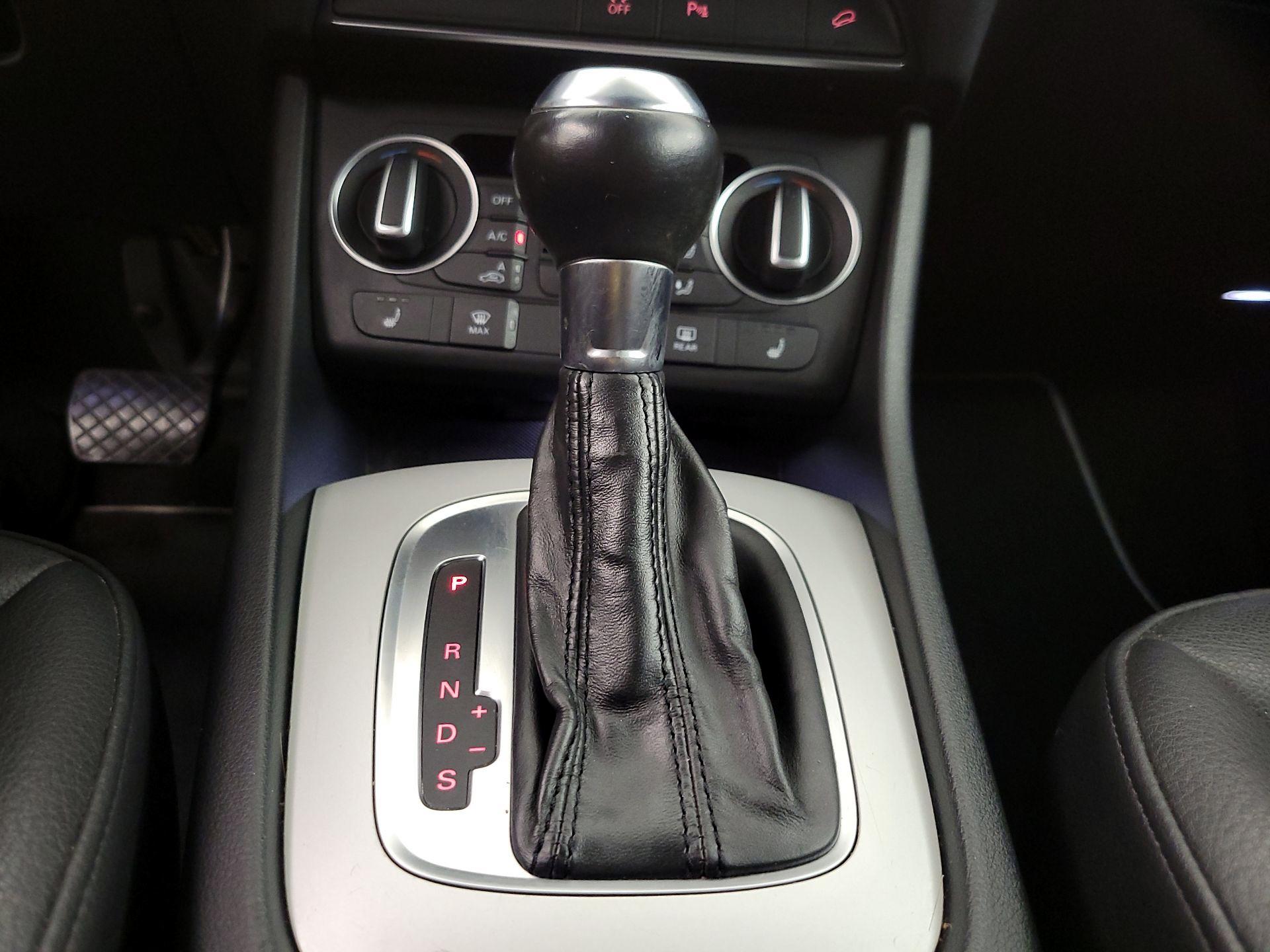 Thumbnail: 2018 Audi Q3 - 17