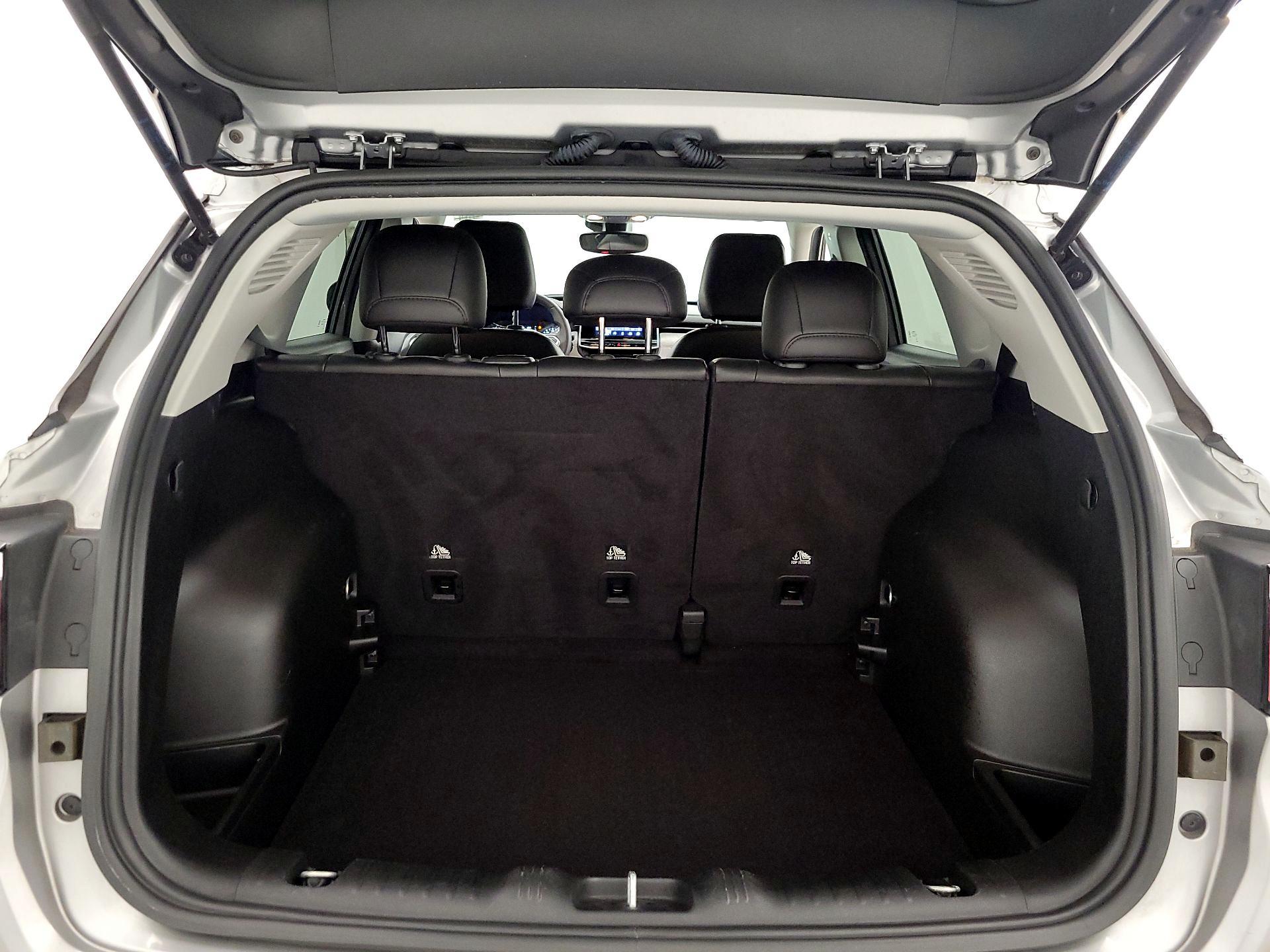 Thumbnail: 2022 Jeep Compass - 20