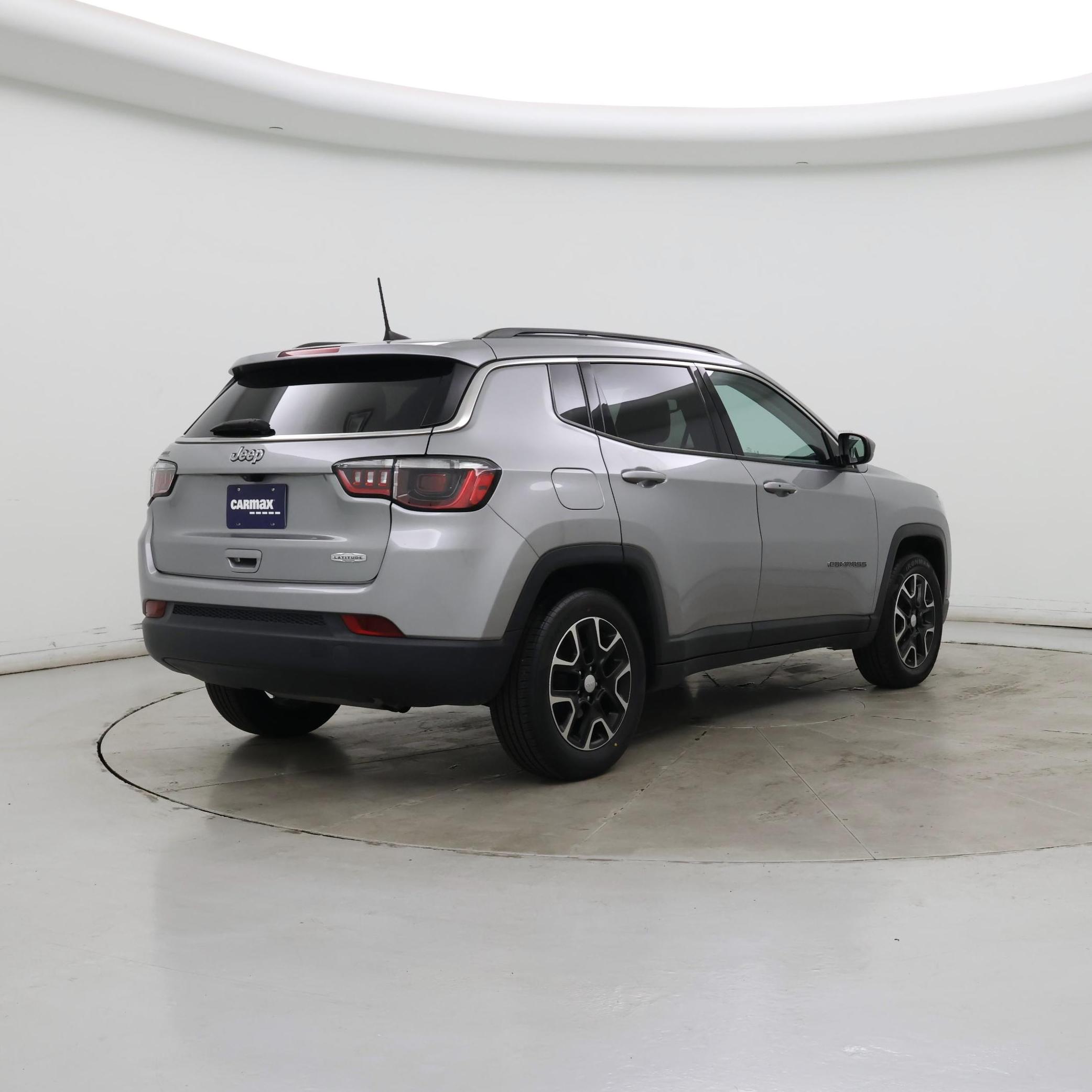 Thumbnail: 2022 Jeep Compass - 8