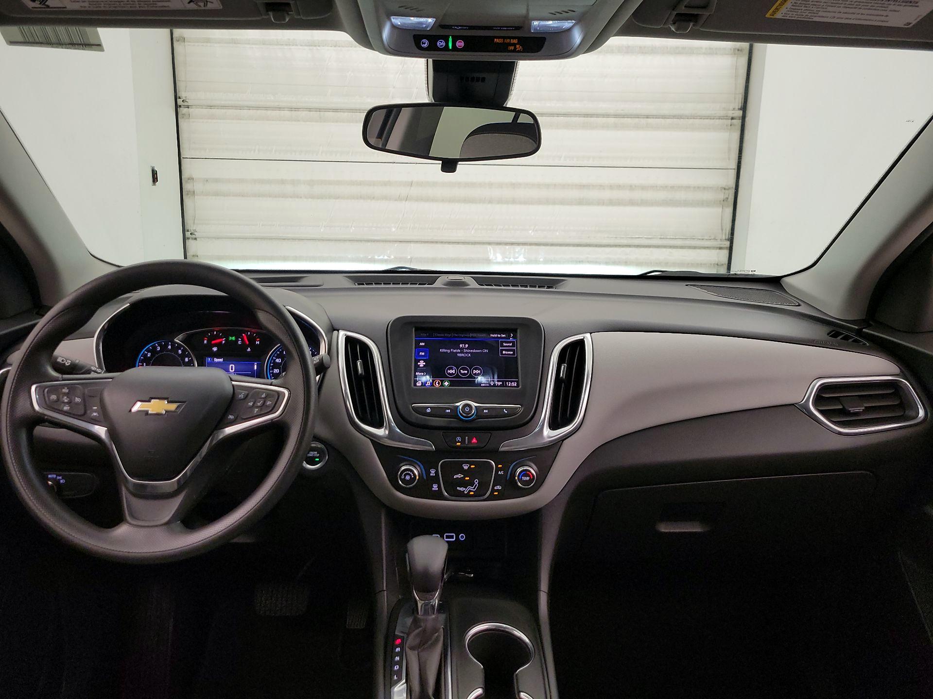 Thumbnail: 2022 Chevrolet Equinox - 9