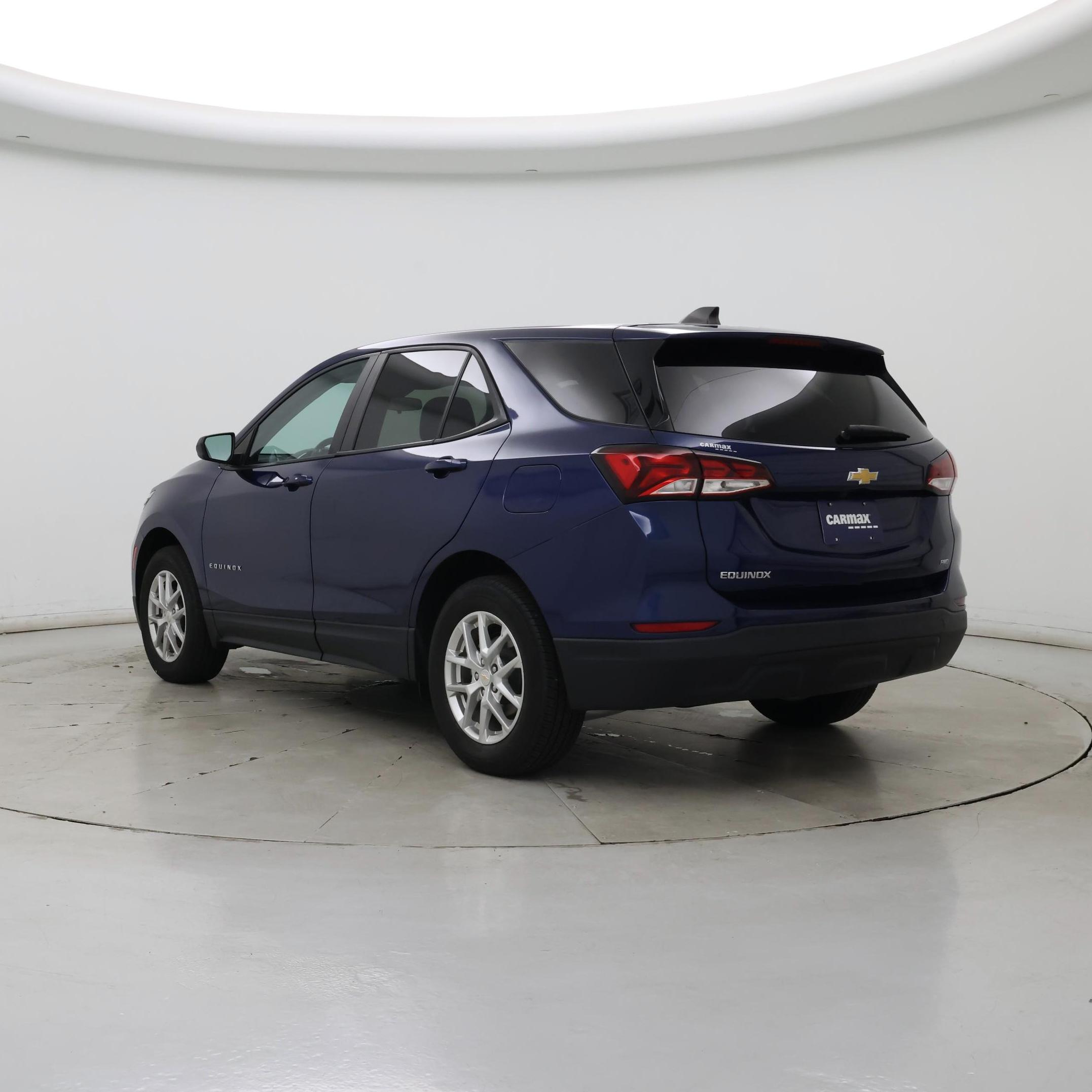 Thumbnail: 2022 Chevrolet Equinox - 2