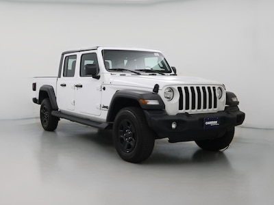 White 2022 Jeep Gladiator Sport