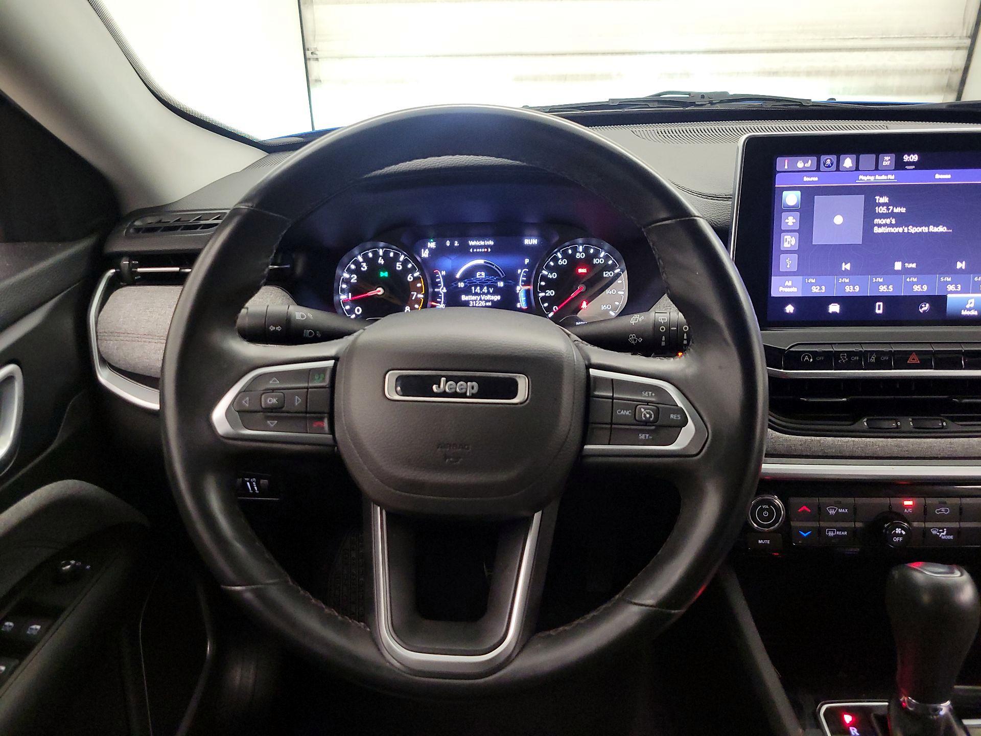Thumbnail: 2022 Jeep Compass - 10