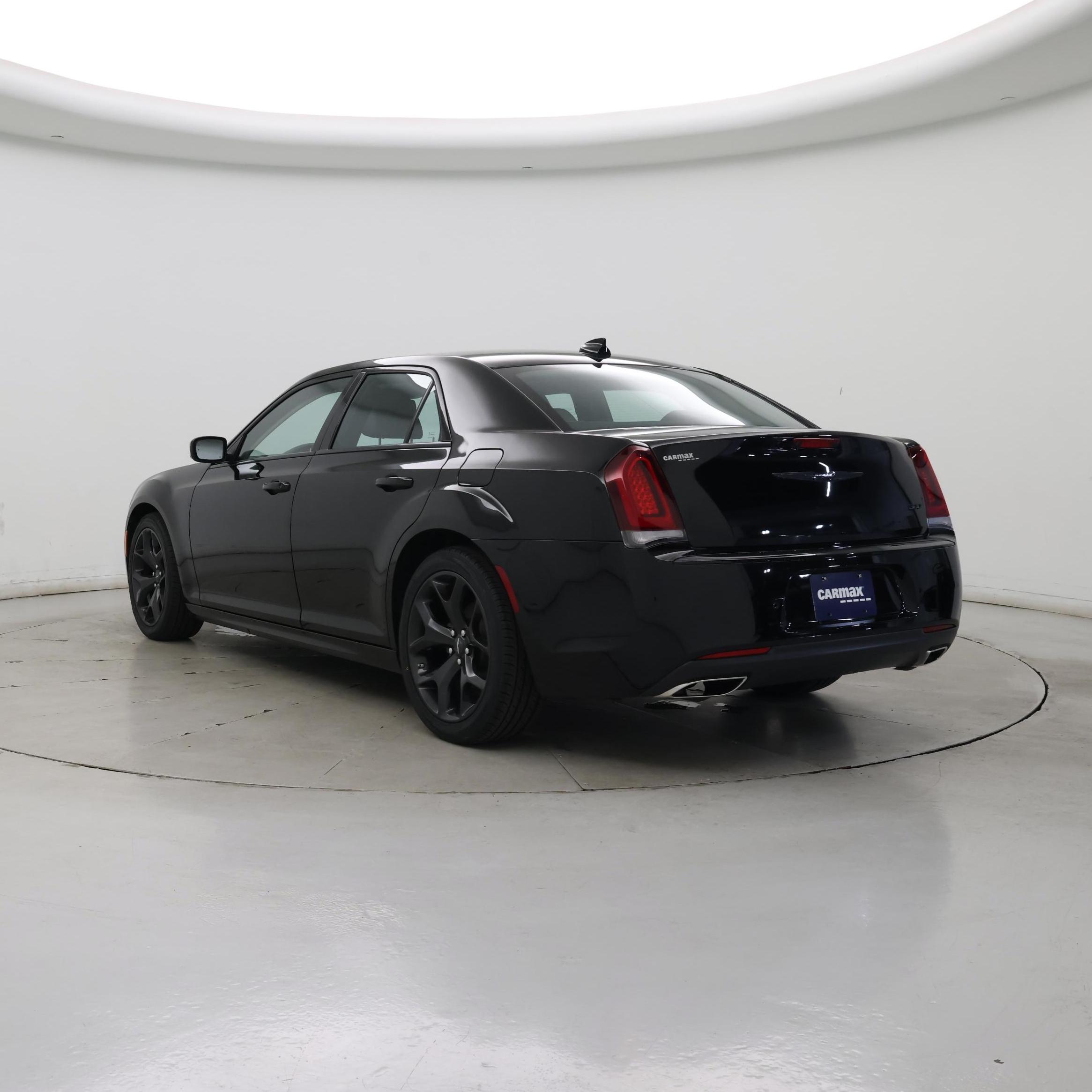 Thumbnail: 2022 Chrysler 300 - 2