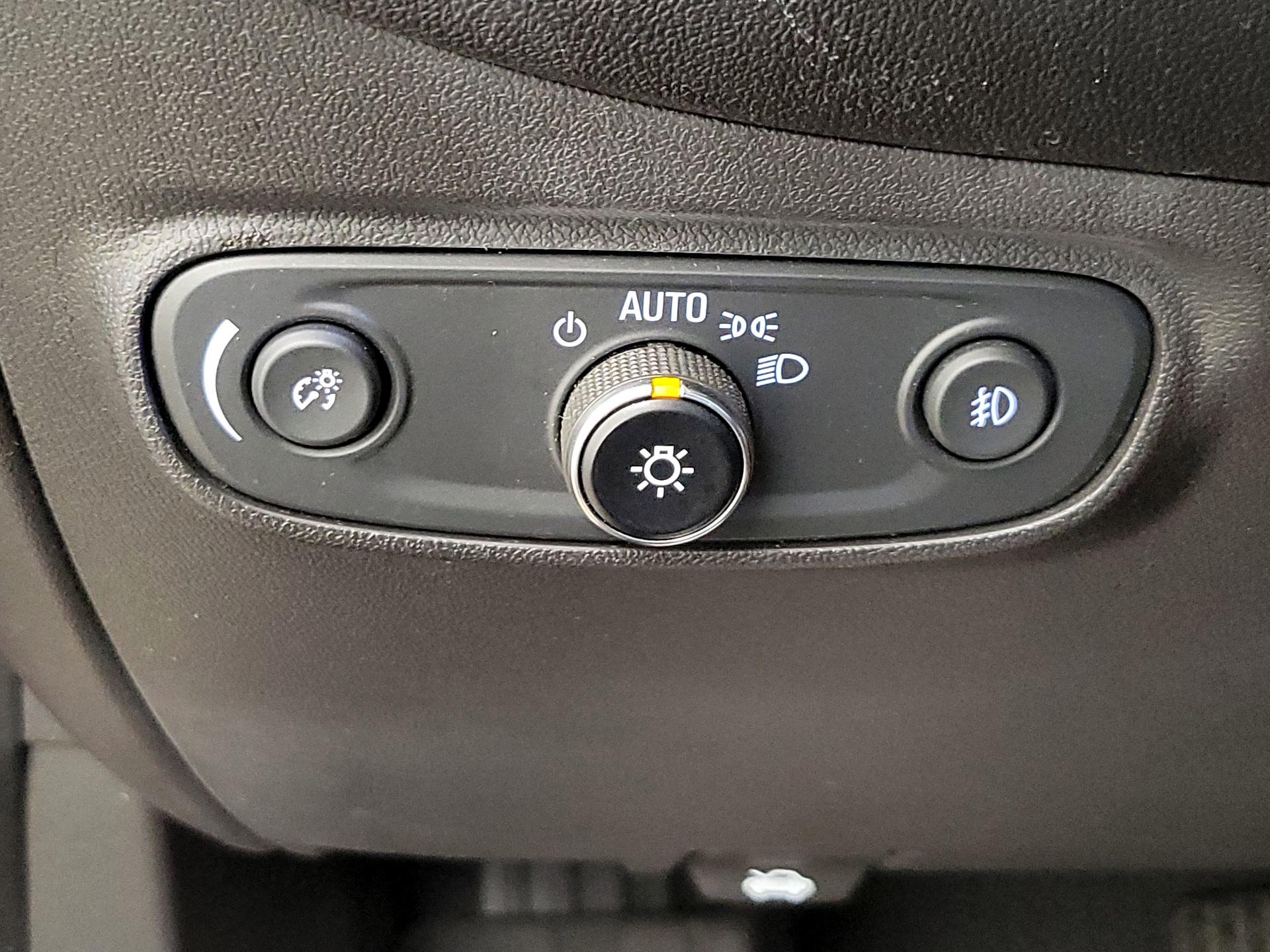 Thumbnail: 2021 Chevrolet Equinox - 13