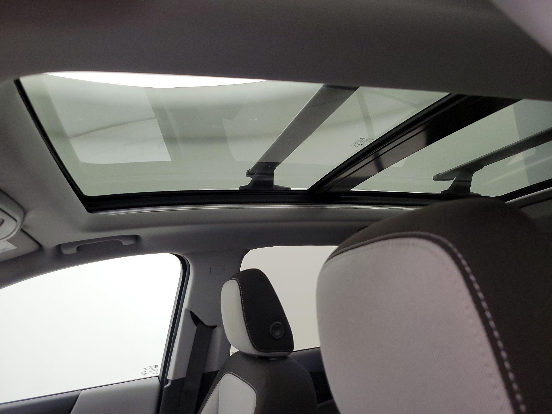 Thumbnail: 2021 Chevrolet Equinox - 19