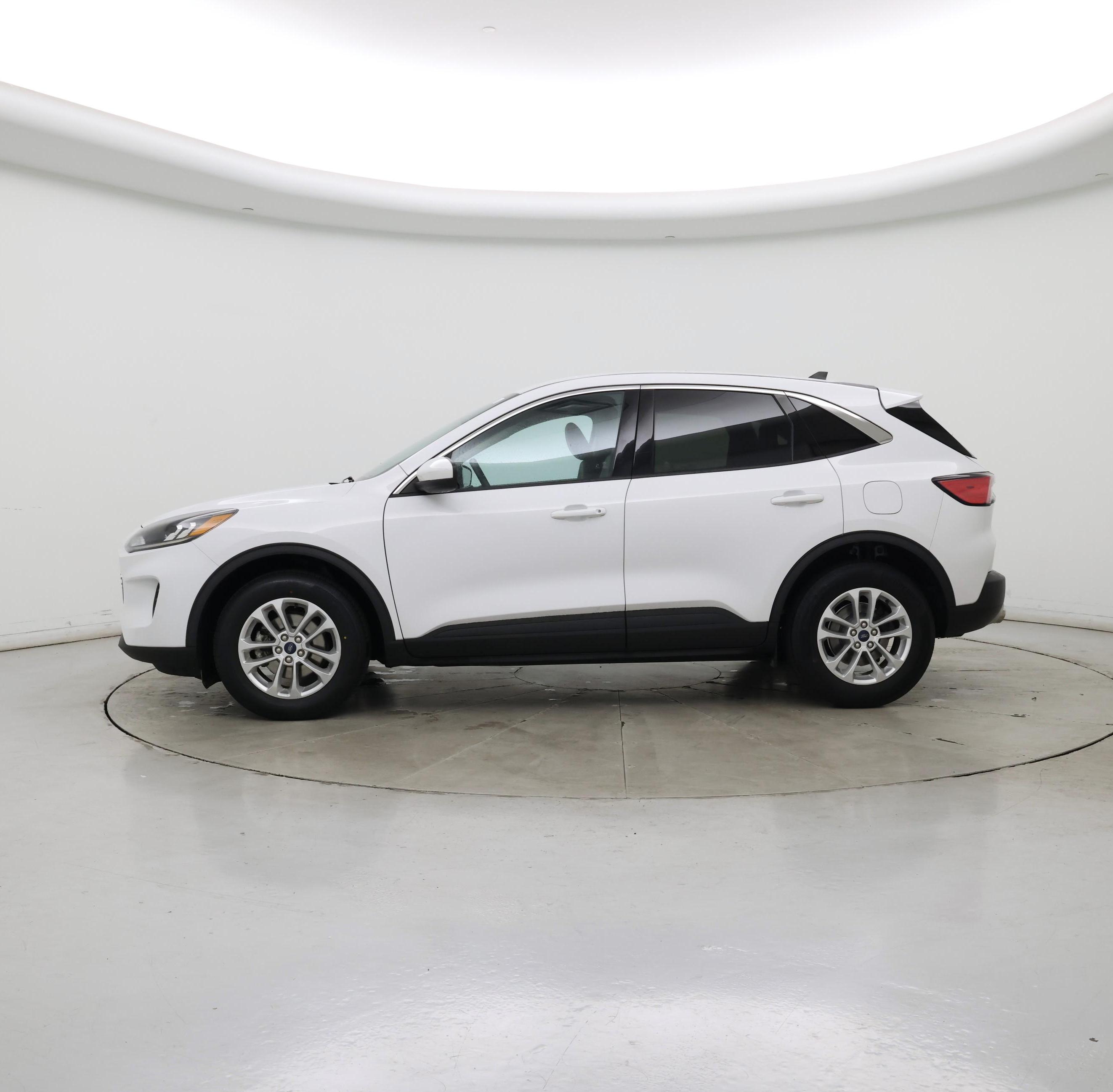 Thumbnail: 2020 Ford Escape - 3