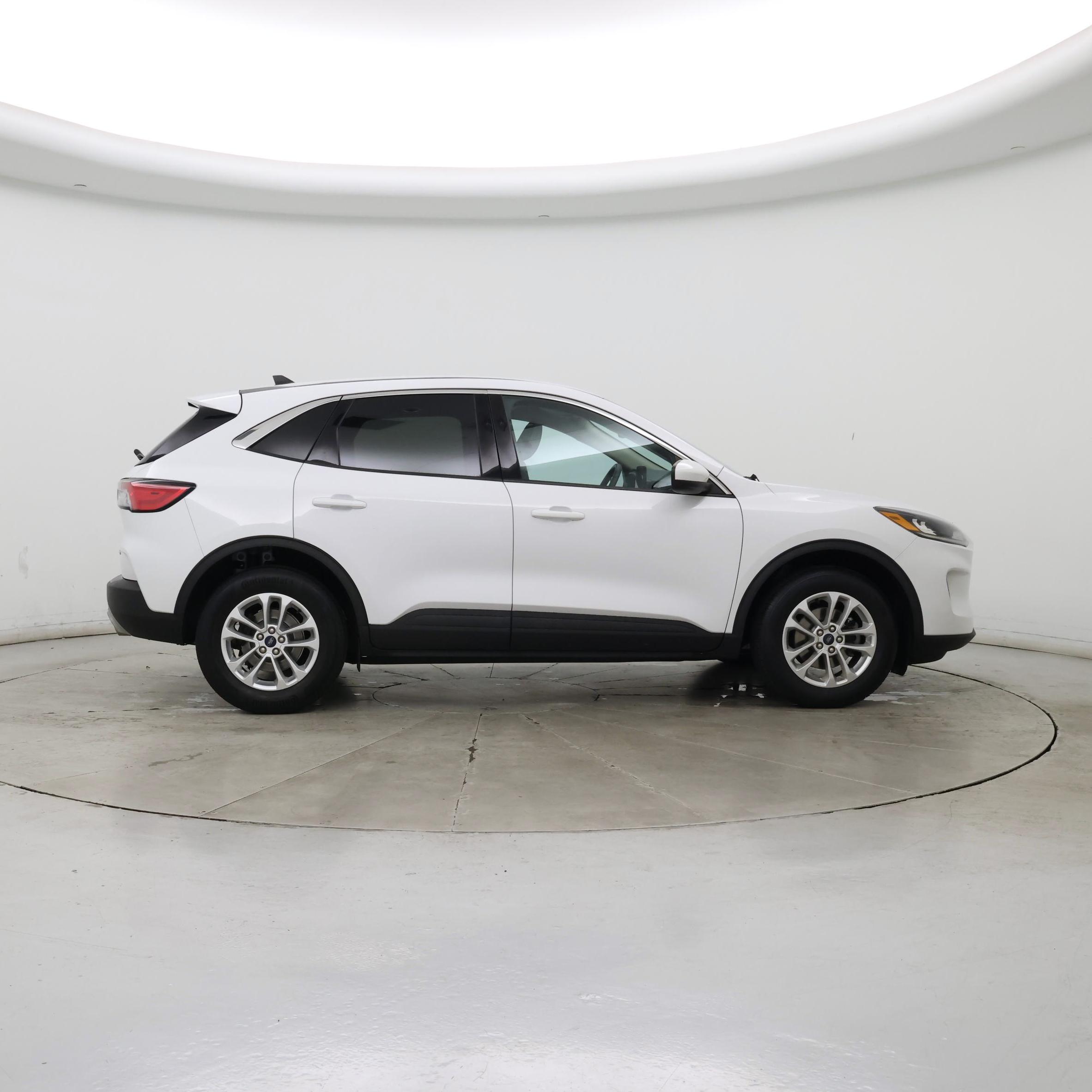 Thumbnail: 2020 Ford Escape - 7