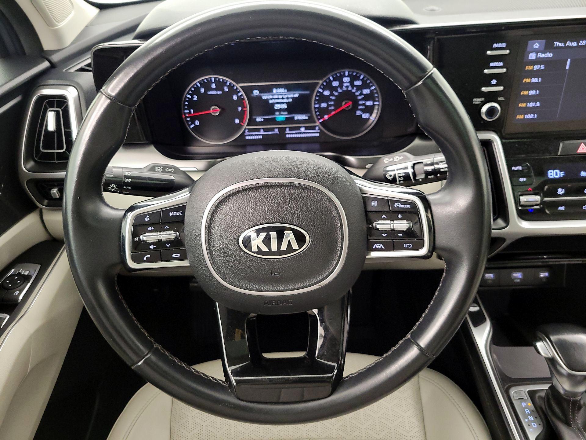 Thumbnail: 2021 Kia Sorento - 10