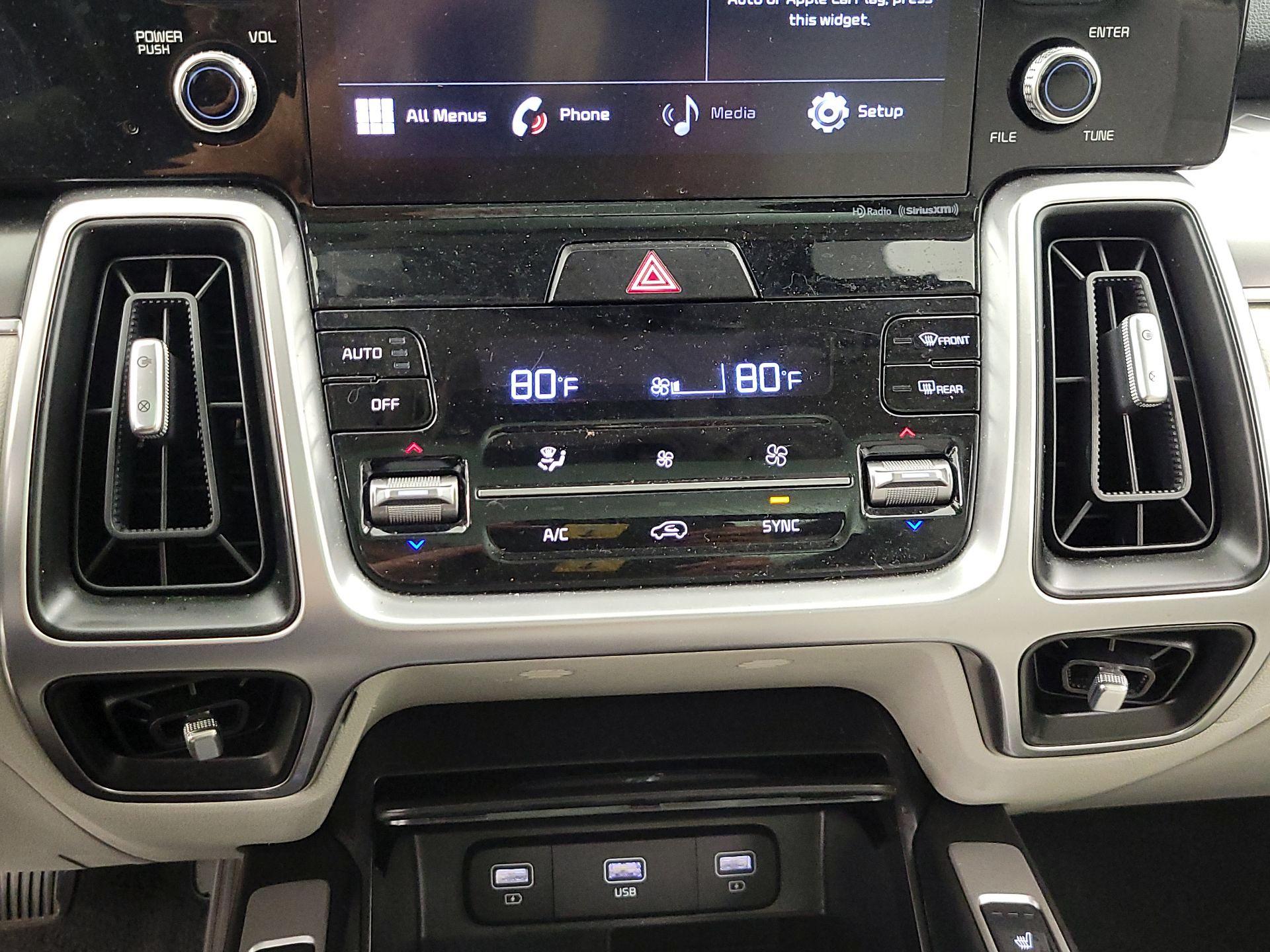 Thumbnail: 2021 Kia Sorento - 16