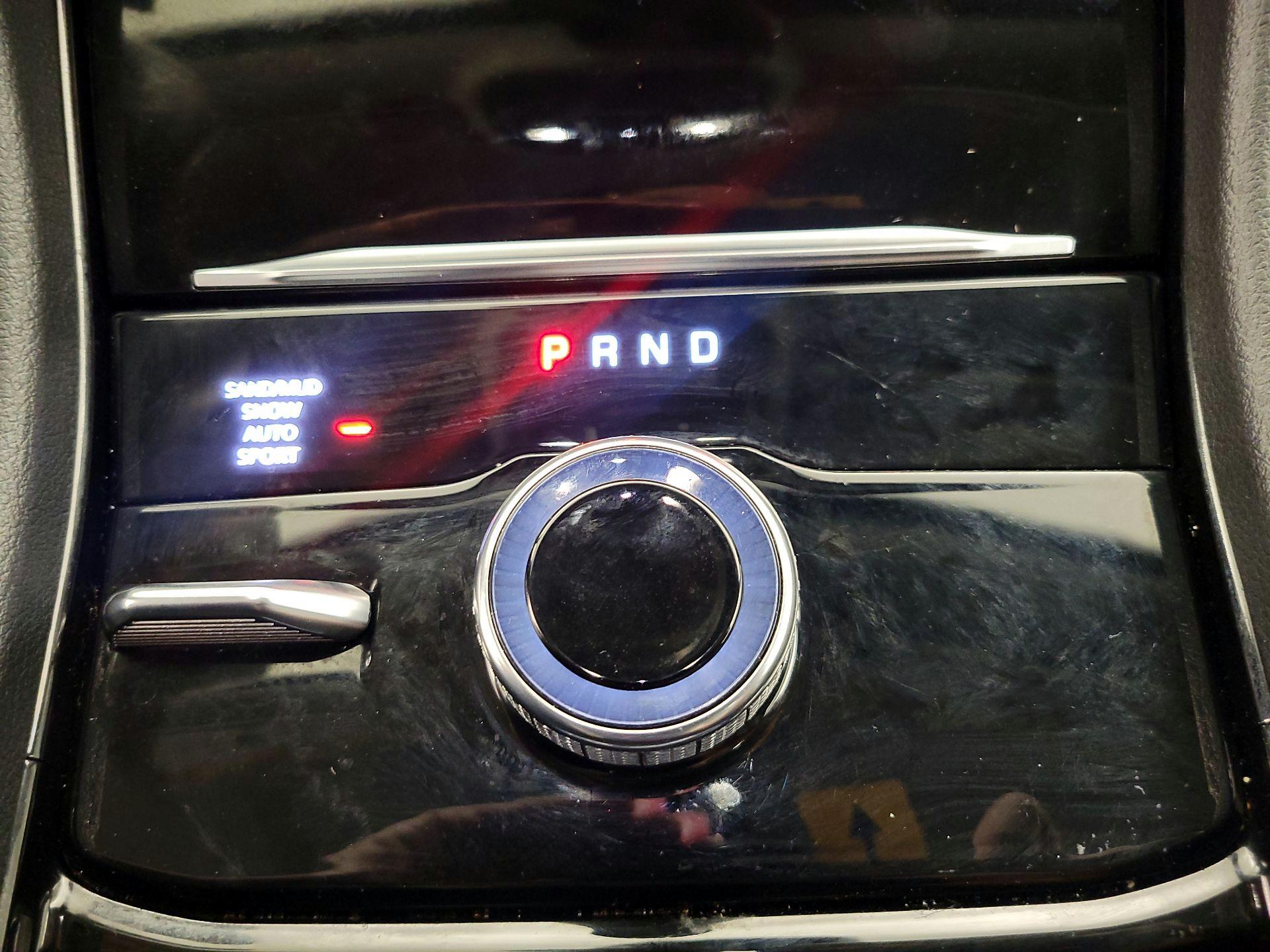 Thumbnail: 2023 Jeep Grand Cherokee - 18