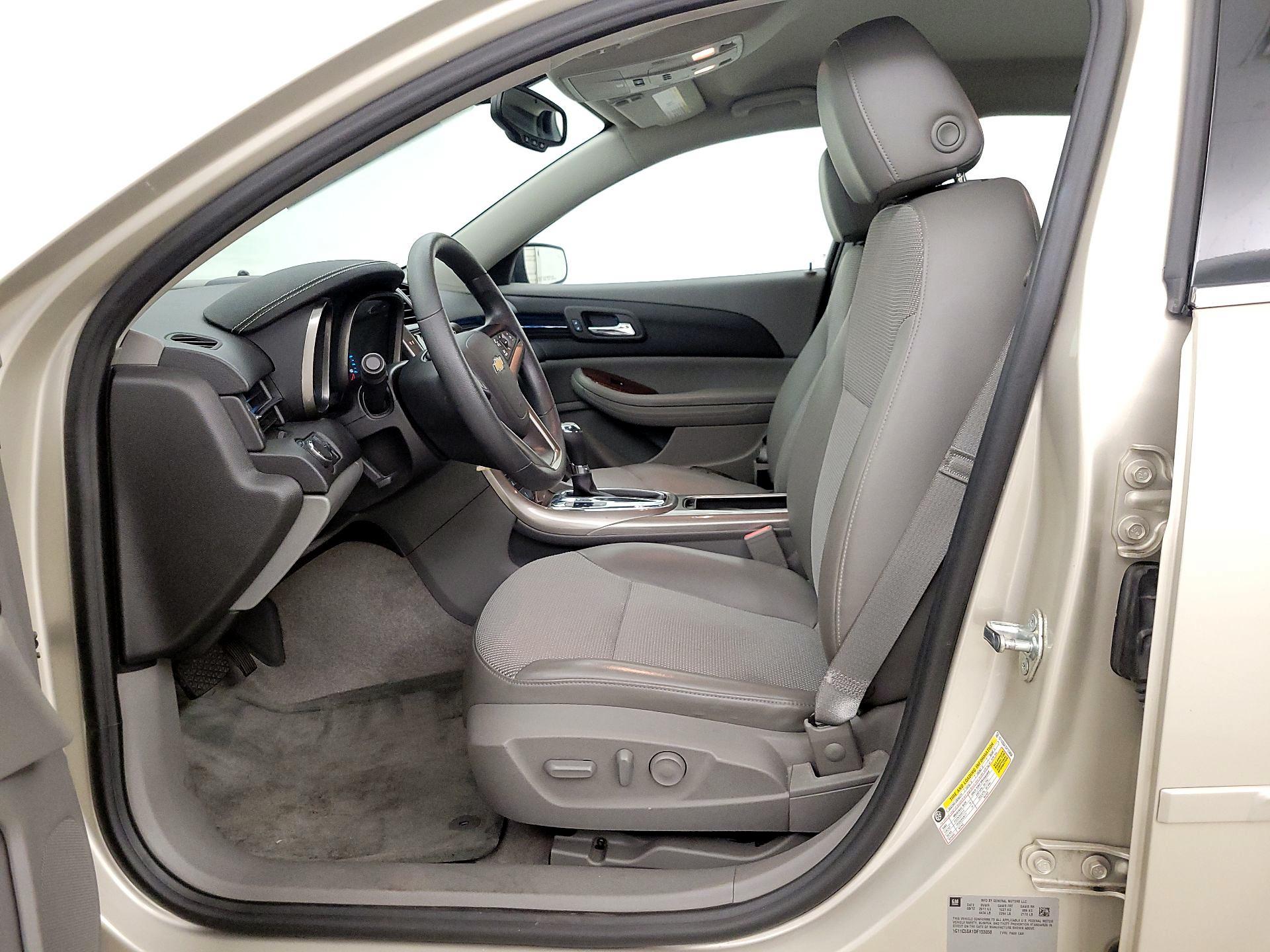 Thumbnail: 2013 Chevrolet Malibu - 11
