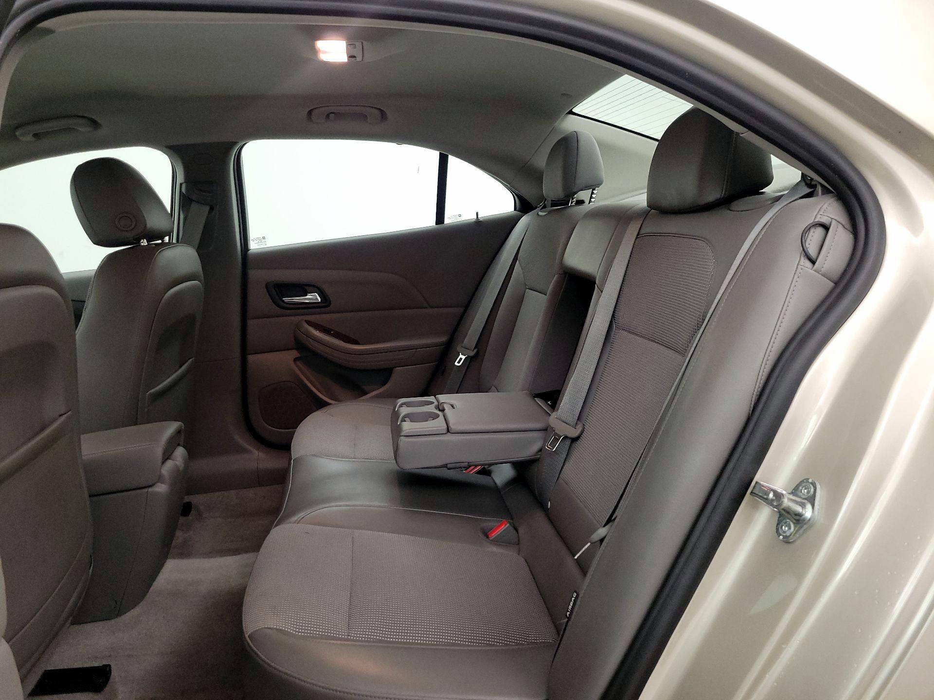 Thumbnail: 2013 Chevrolet Malibu - 19