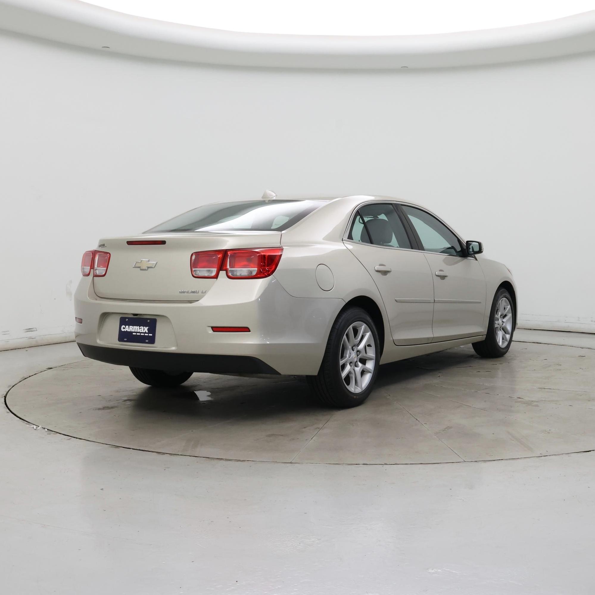 Thumbnail: 2013 Chevrolet Malibu - 8