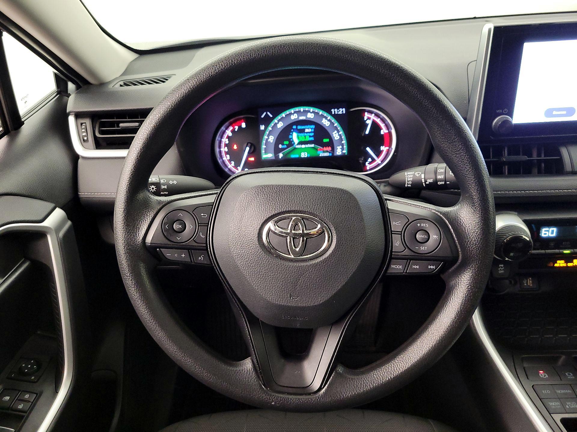 Thumbnail: 2023 Toyota RAV4 - 10