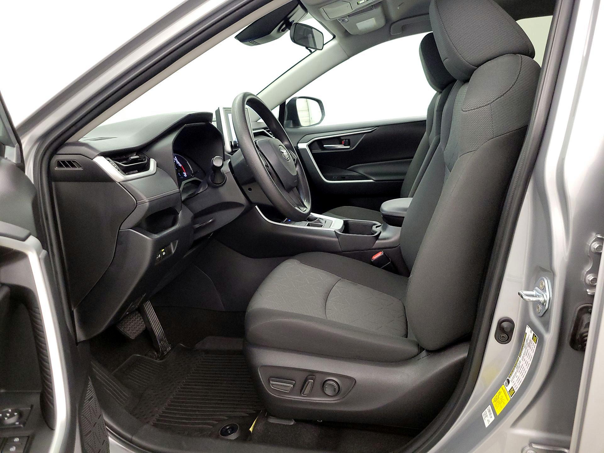 Thumbnail: 2023 Toyota RAV4 - 11