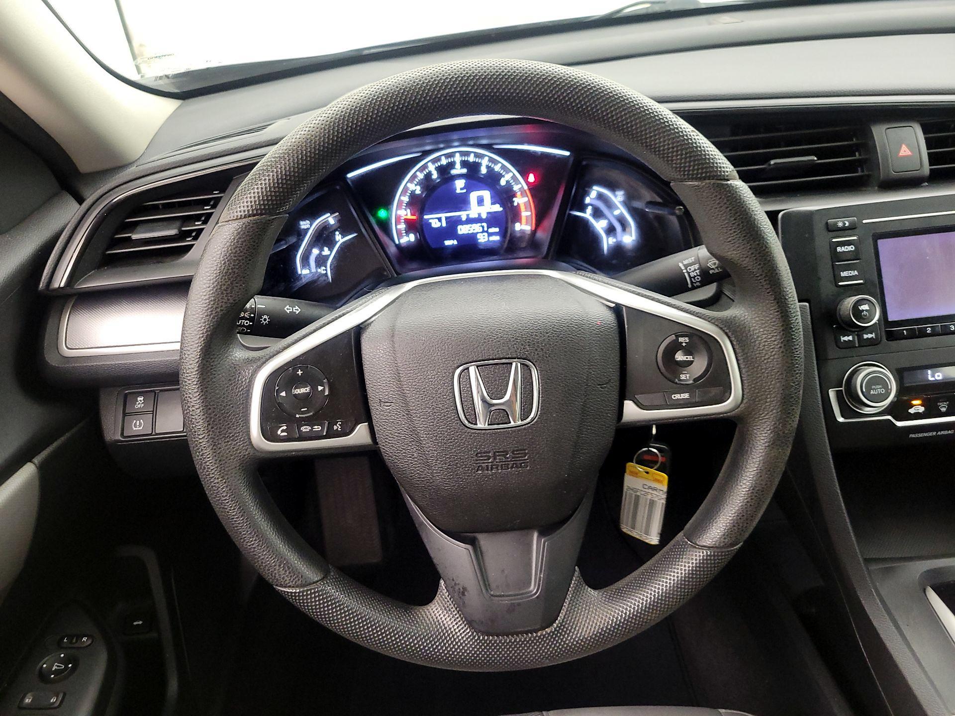 Thumbnail: 2016 Honda Civic - 10