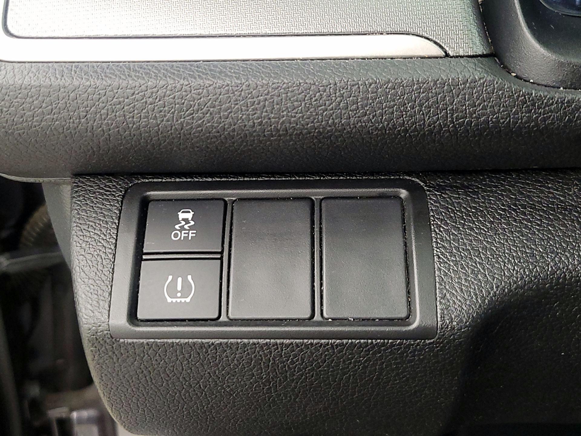 Thumbnail: 2016 Honda Civic - 13