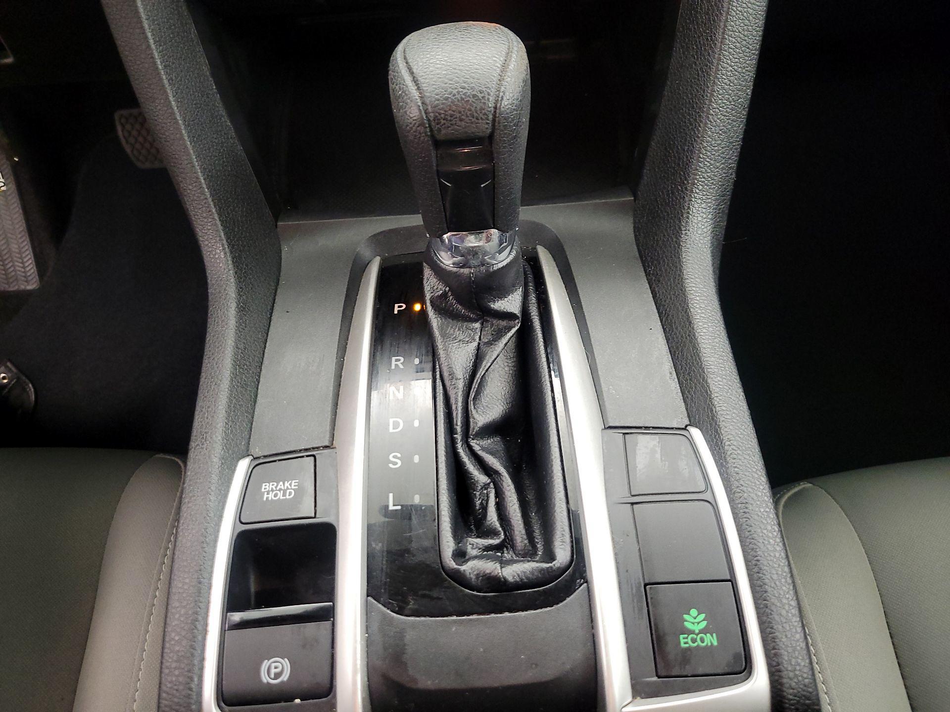 Thumbnail: 2016 Honda Civic - 17
