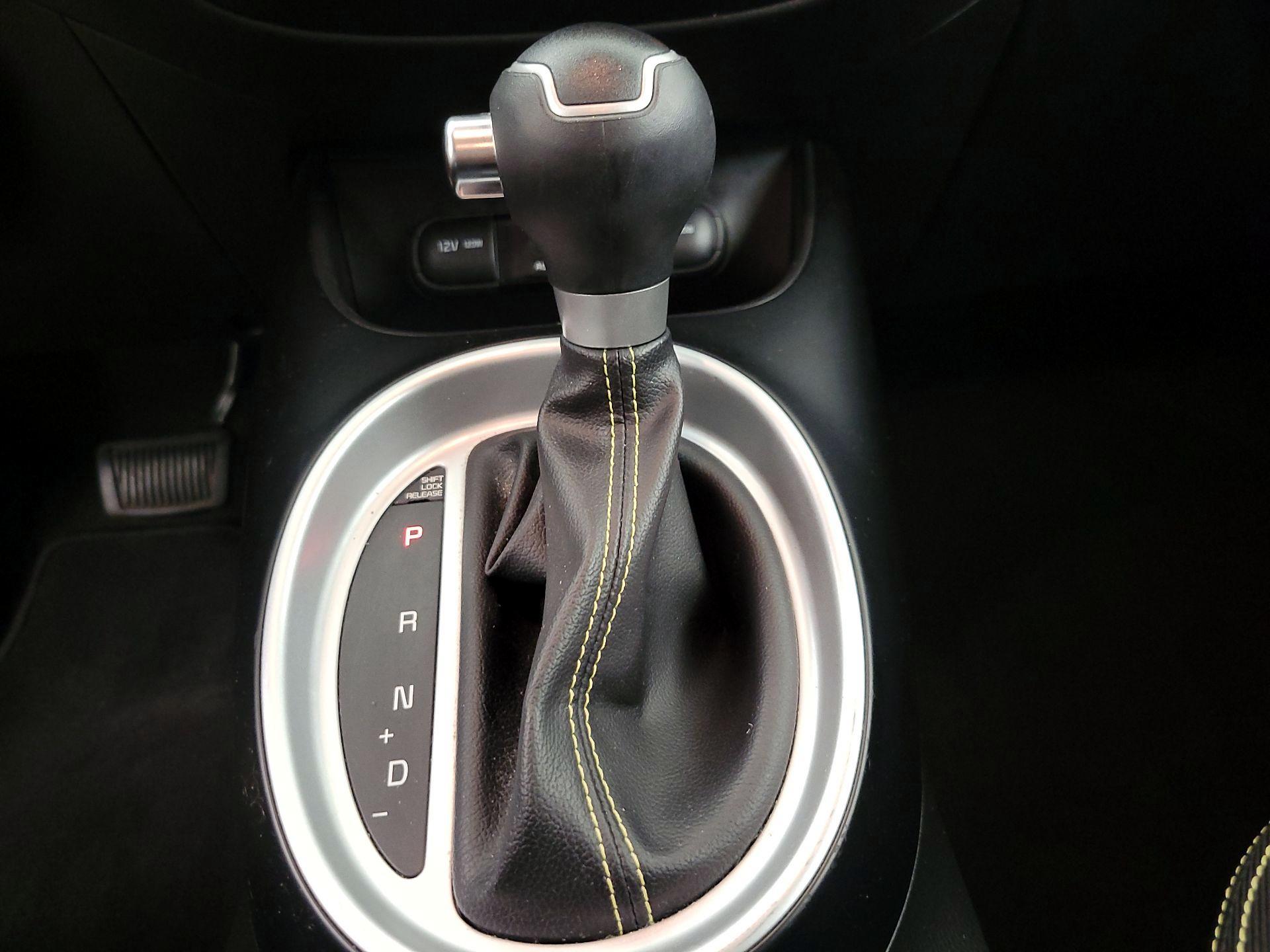 Thumbnail: 2015 Kia Soul - 16