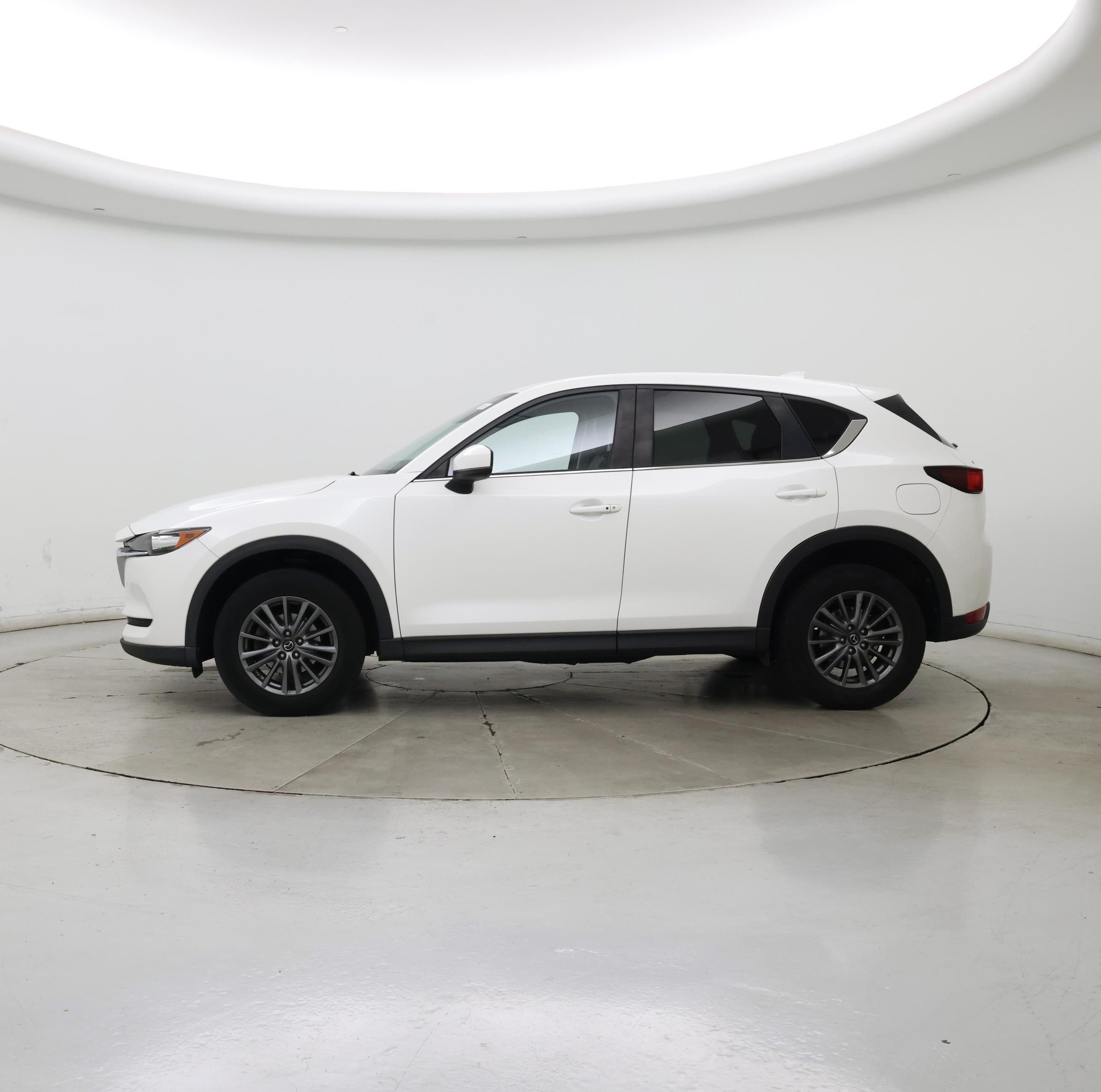 Thumbnail: 2017 Mazda CX-5 - 3