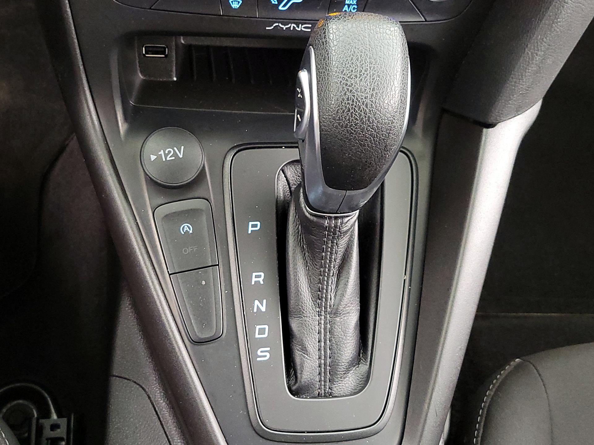 Thumbnail: 2018 Ford Focus - 17