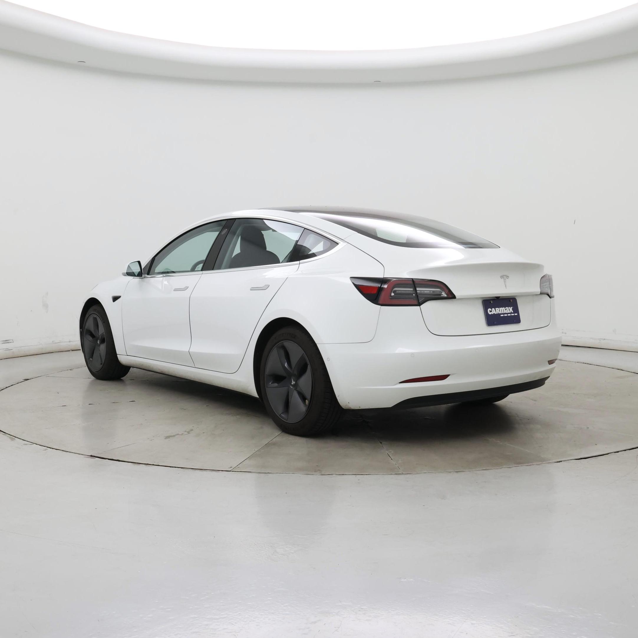 Thumbnail: 2018 Tesla Model 3 - 2